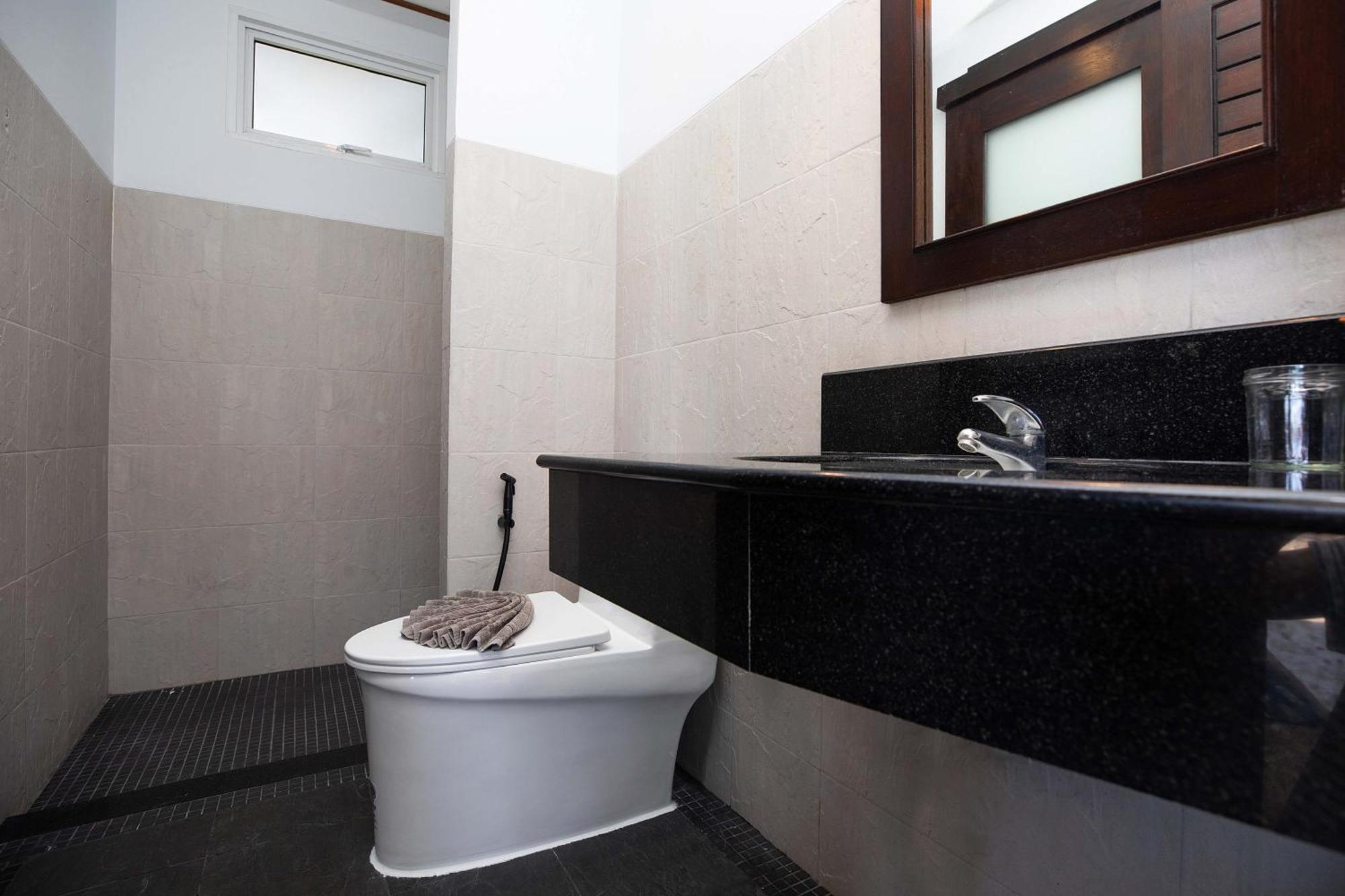 Tropical 3br Pool Prima, Just 5min Drive To Naiharn And *