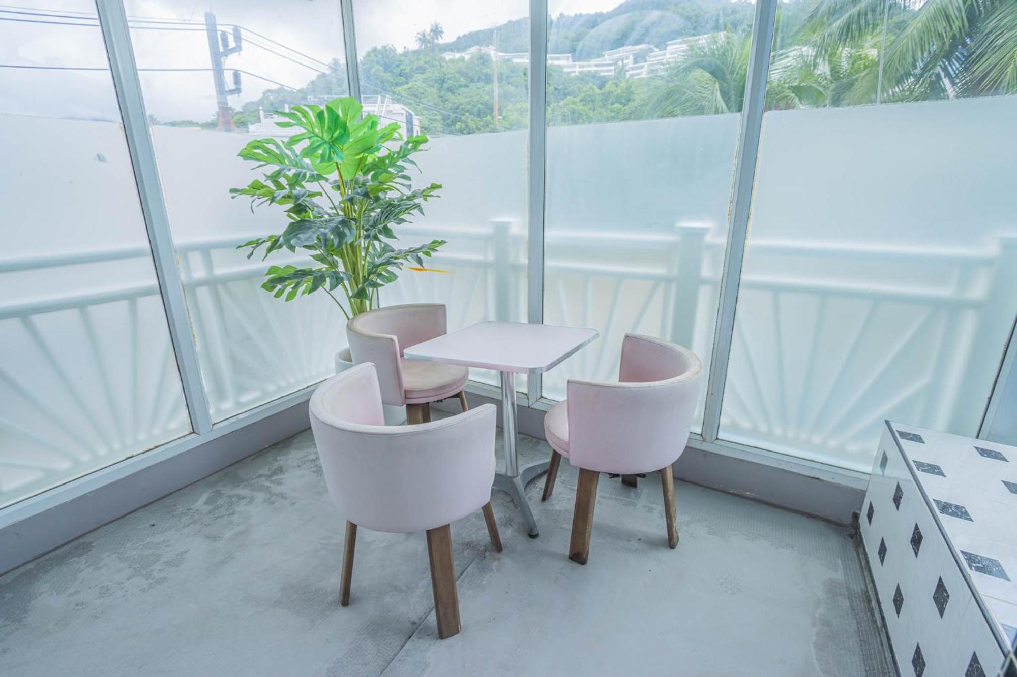 Hotel Utopia Kata By Roomquest Phuket
