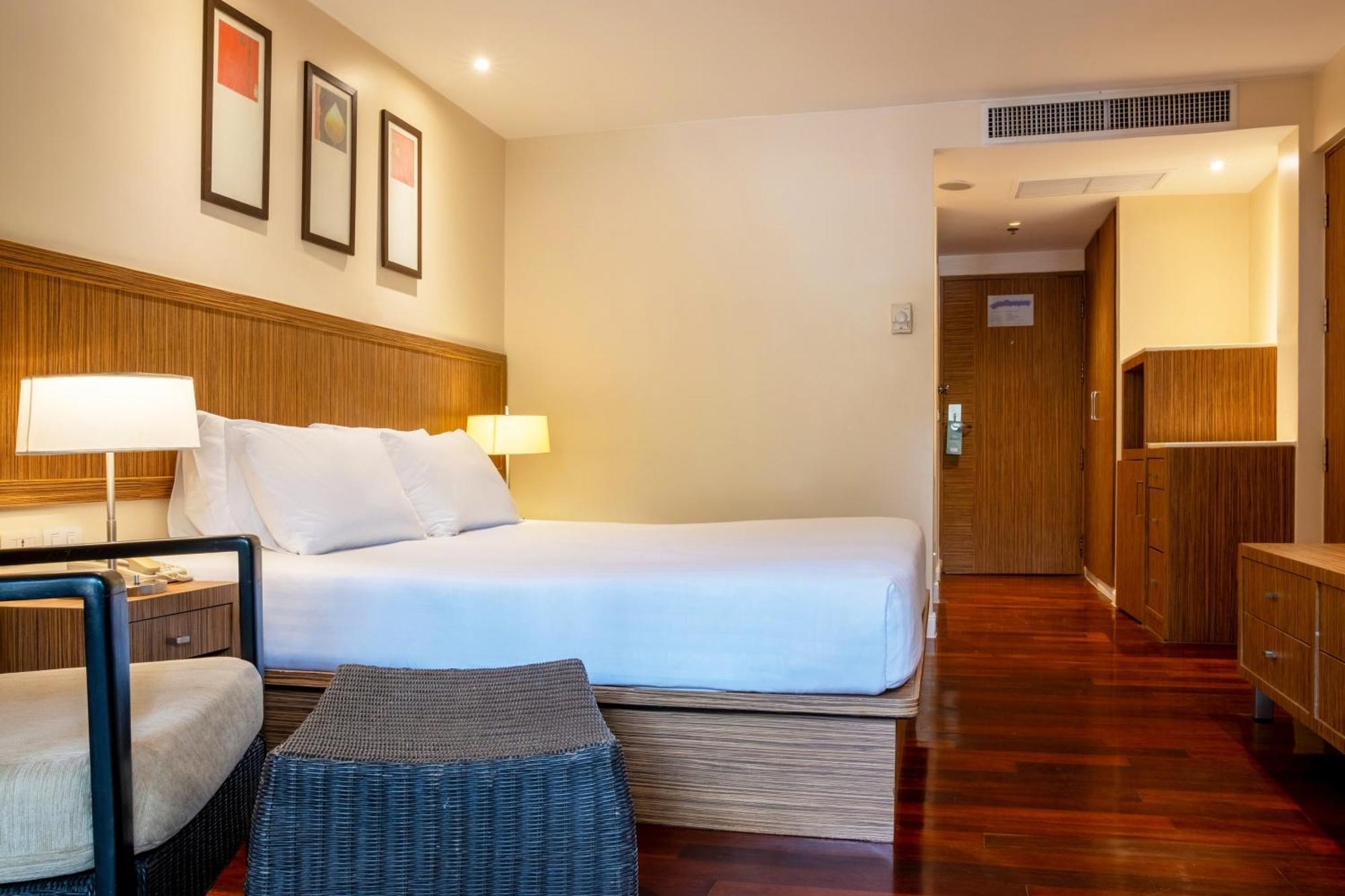 Phuket By Ihg Hotel 4*