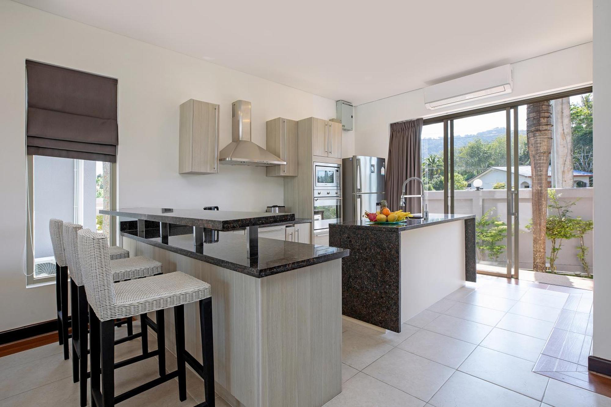 Pool Access Villa, 3-bedroom Near Mission Golf Argent 8 * Ban Muang Mai