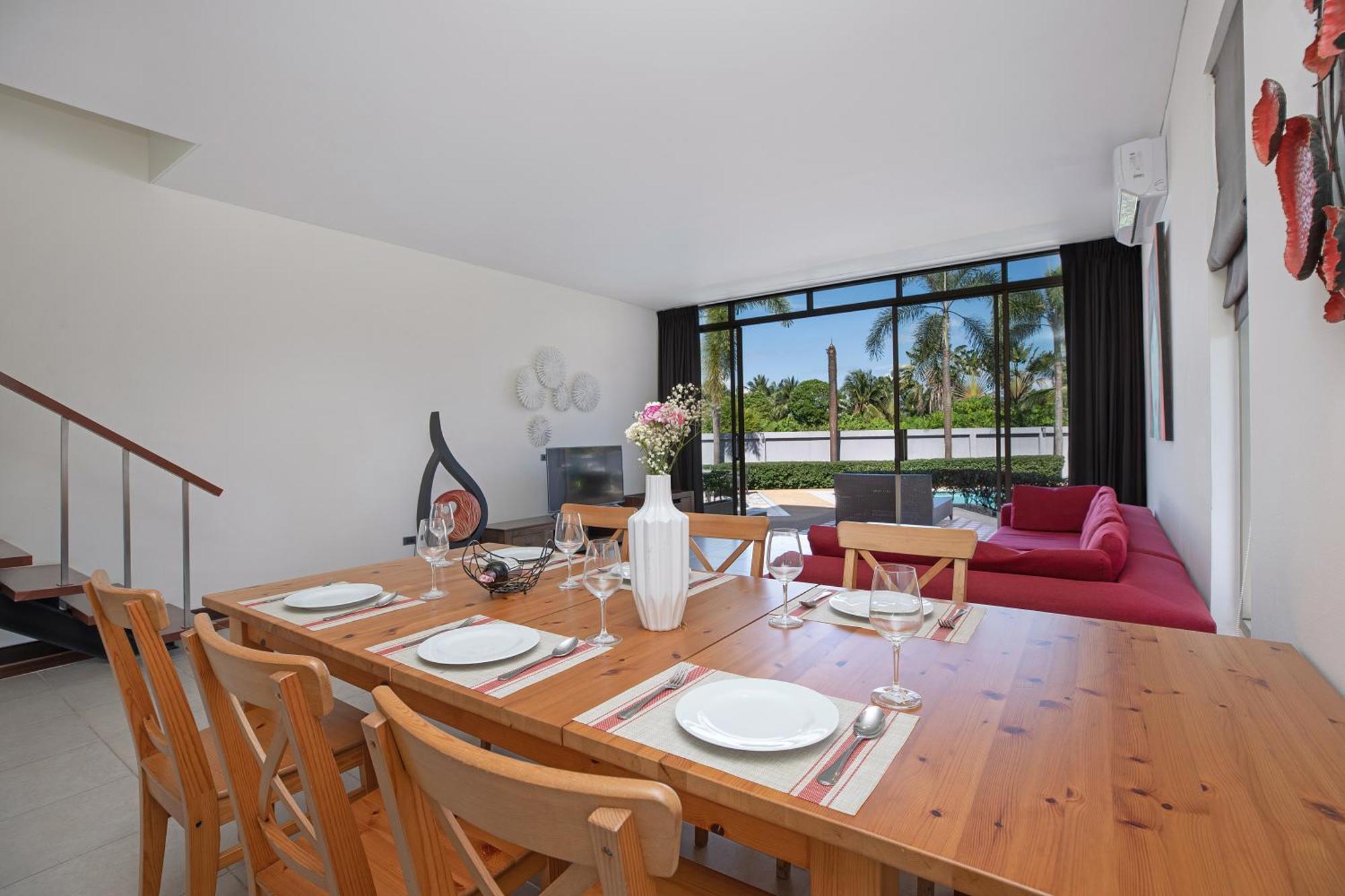 Pool Access Villa, 3-bedroom Near Mission Golf Argent 8