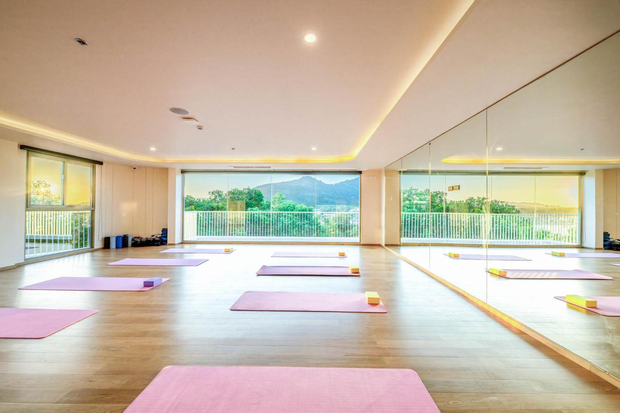 Homa Cherngtalay Phuket 4*