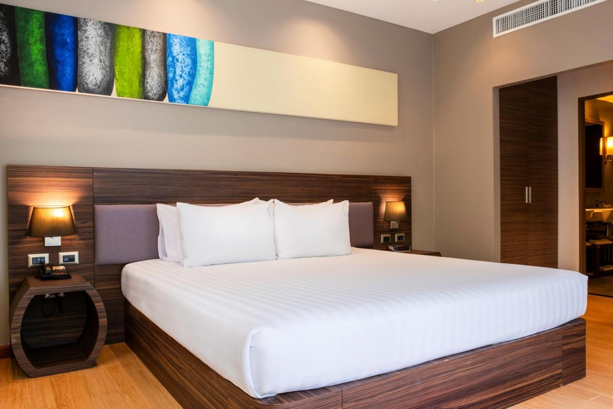 Hotel Phuket By Ihg Karon