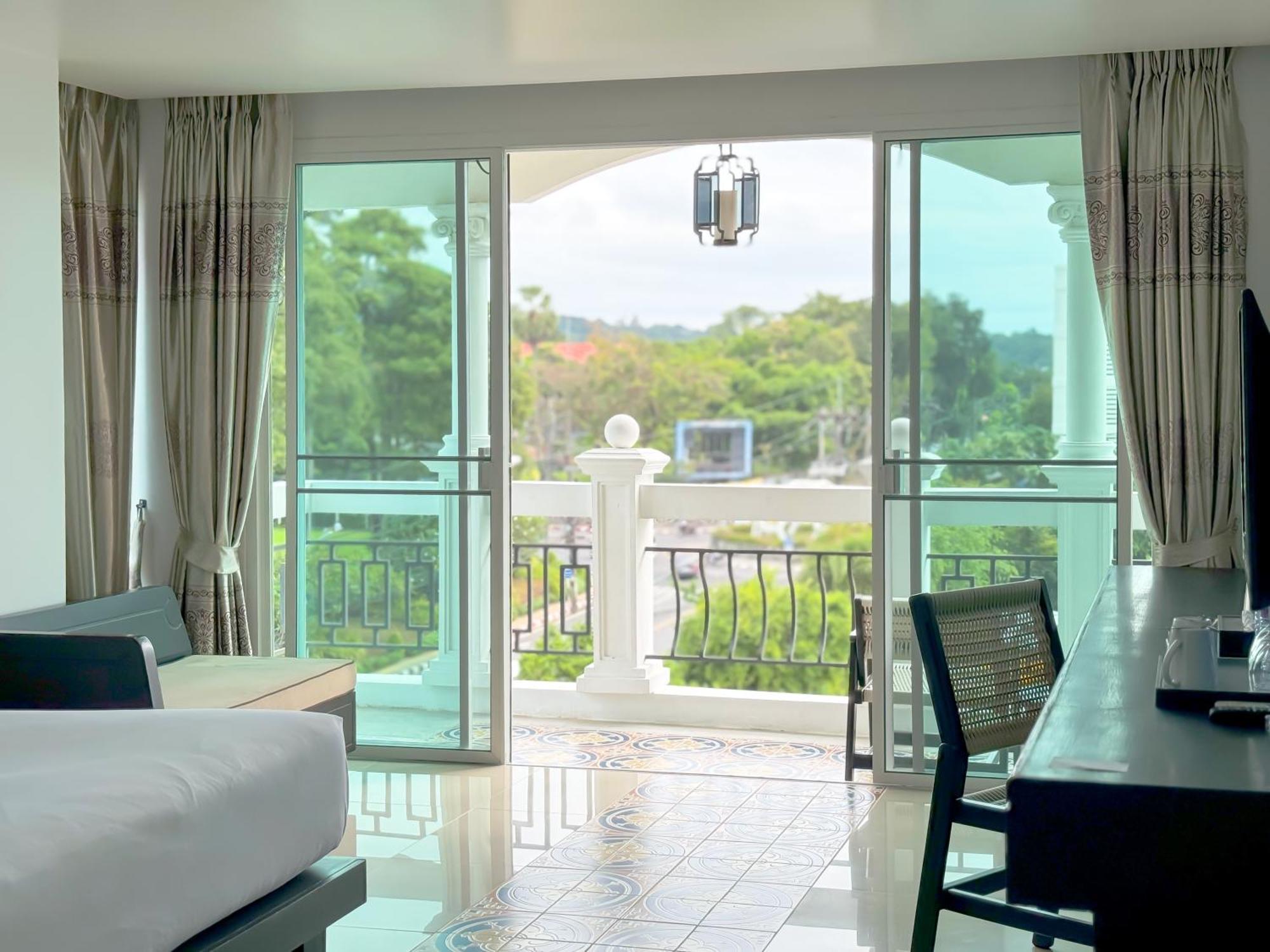 Hotel Grand Supicha - Sha