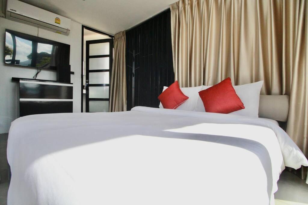 Luxury Rooftop Penthouse Apartment Ban Nakhale