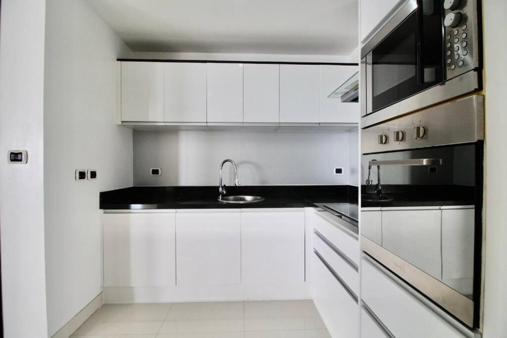 Luxury Rooftop Penthouse Apartment Ban Nakhale