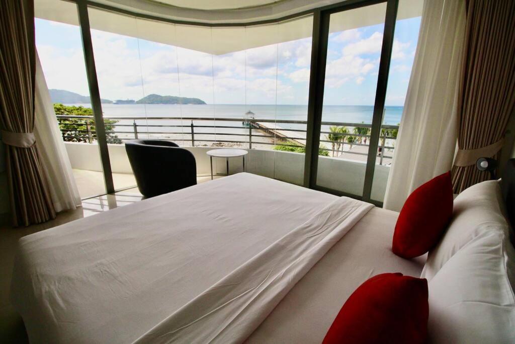 Luxury Rooftop Penthouse Ban Nakhale