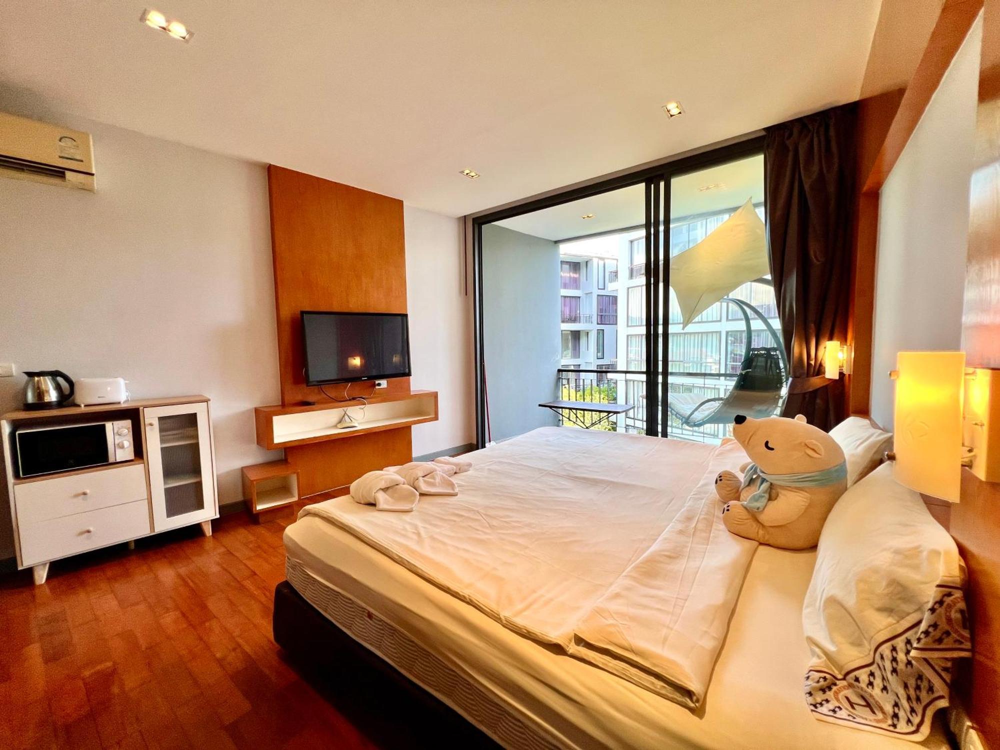 Icon Park Apartment