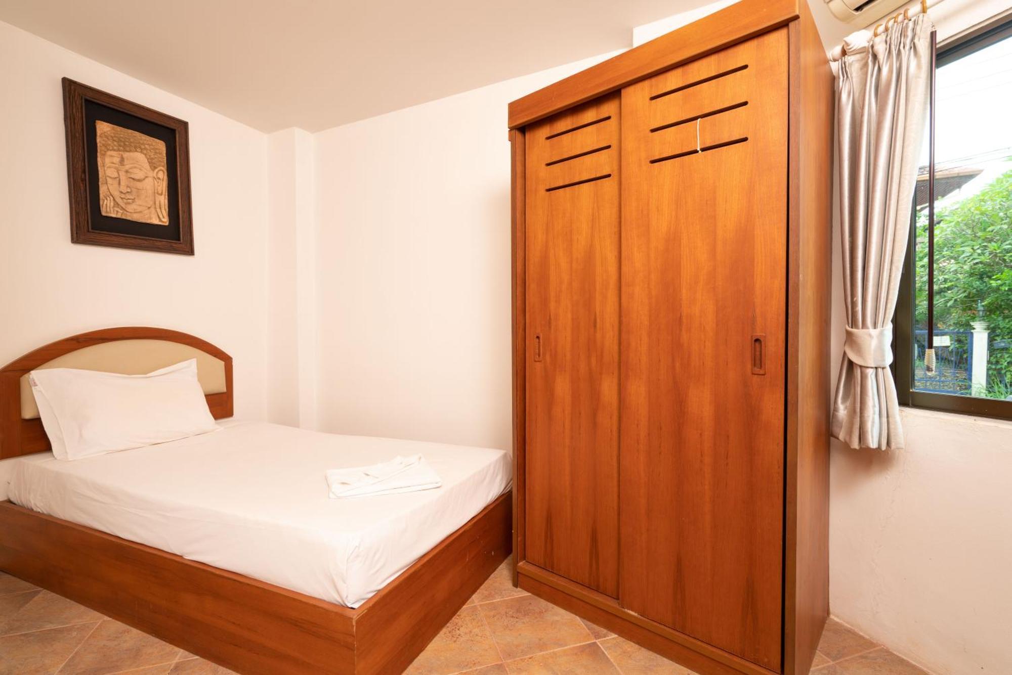 Apartment Sai Rougn Patong