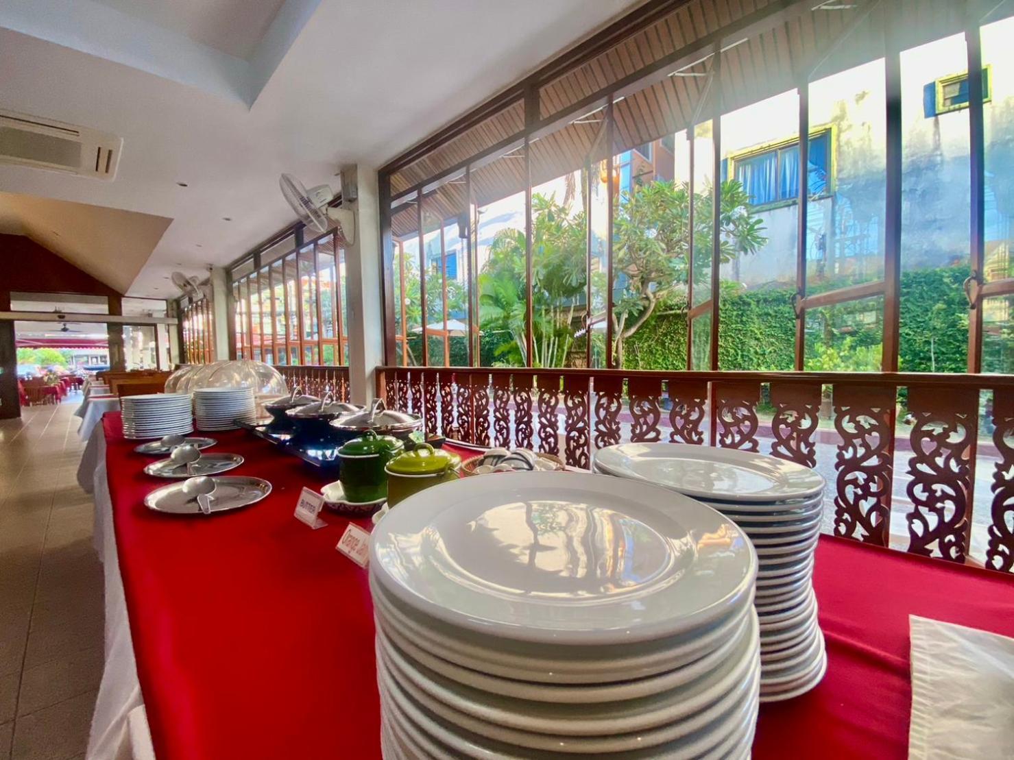 Palace - Sha Extra Patong