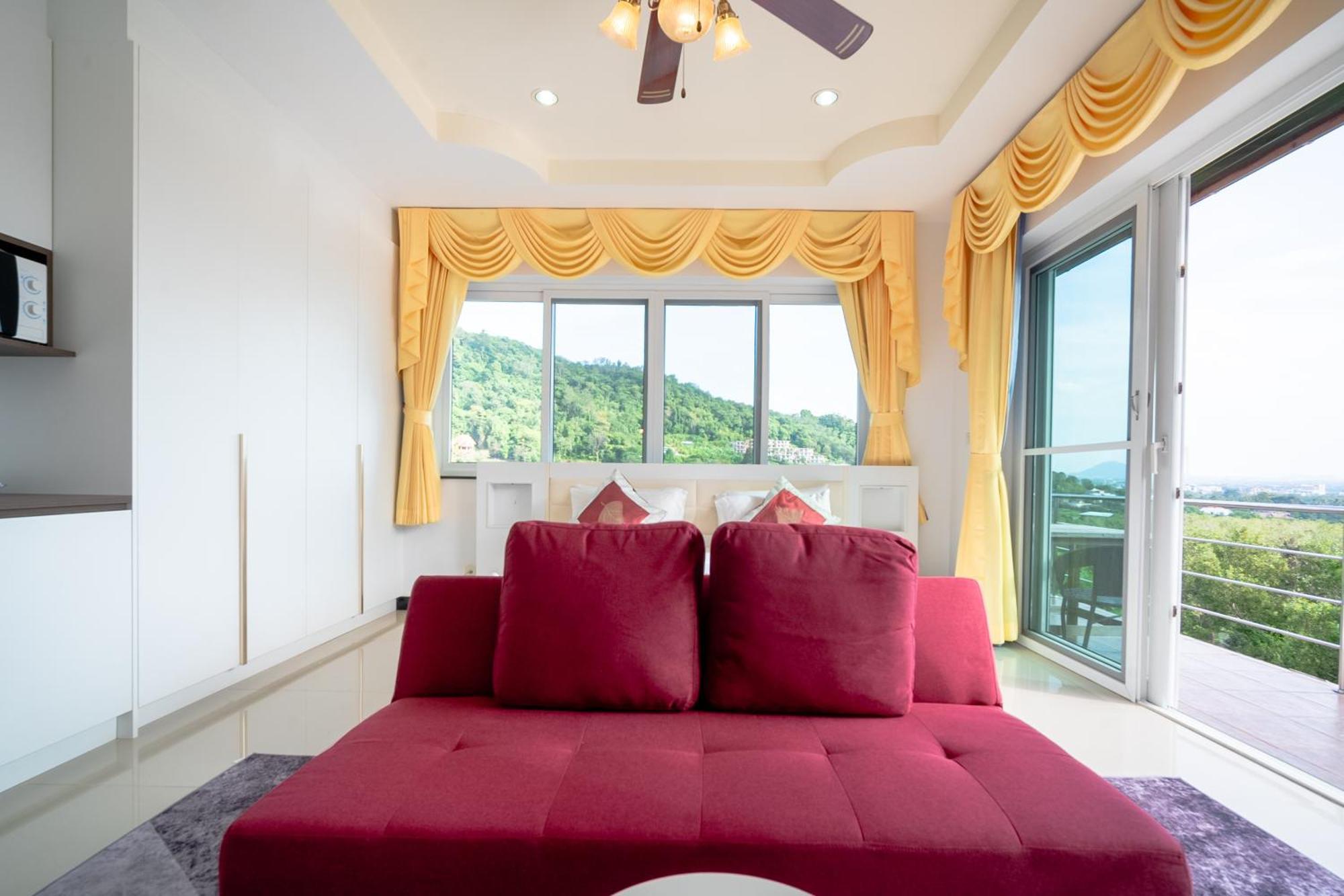 Gasthof ฺbaan Waru Seaview Ban Kata