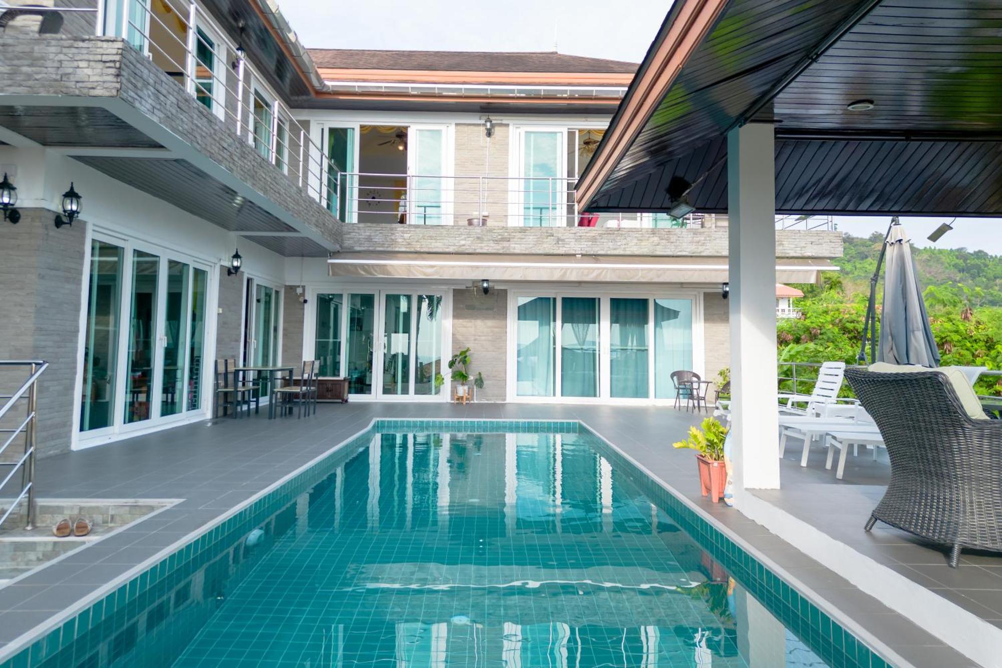 ฺbaan Waru Seaview Gasthof Ban Kata