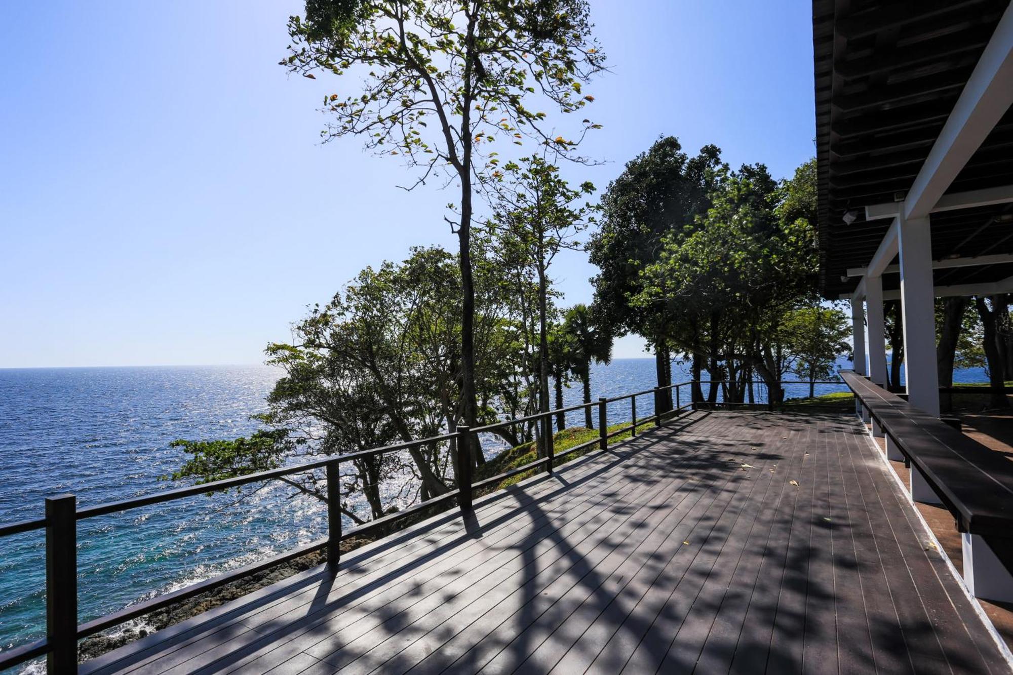 Ban Raya And Hotel Koh Racha Yai