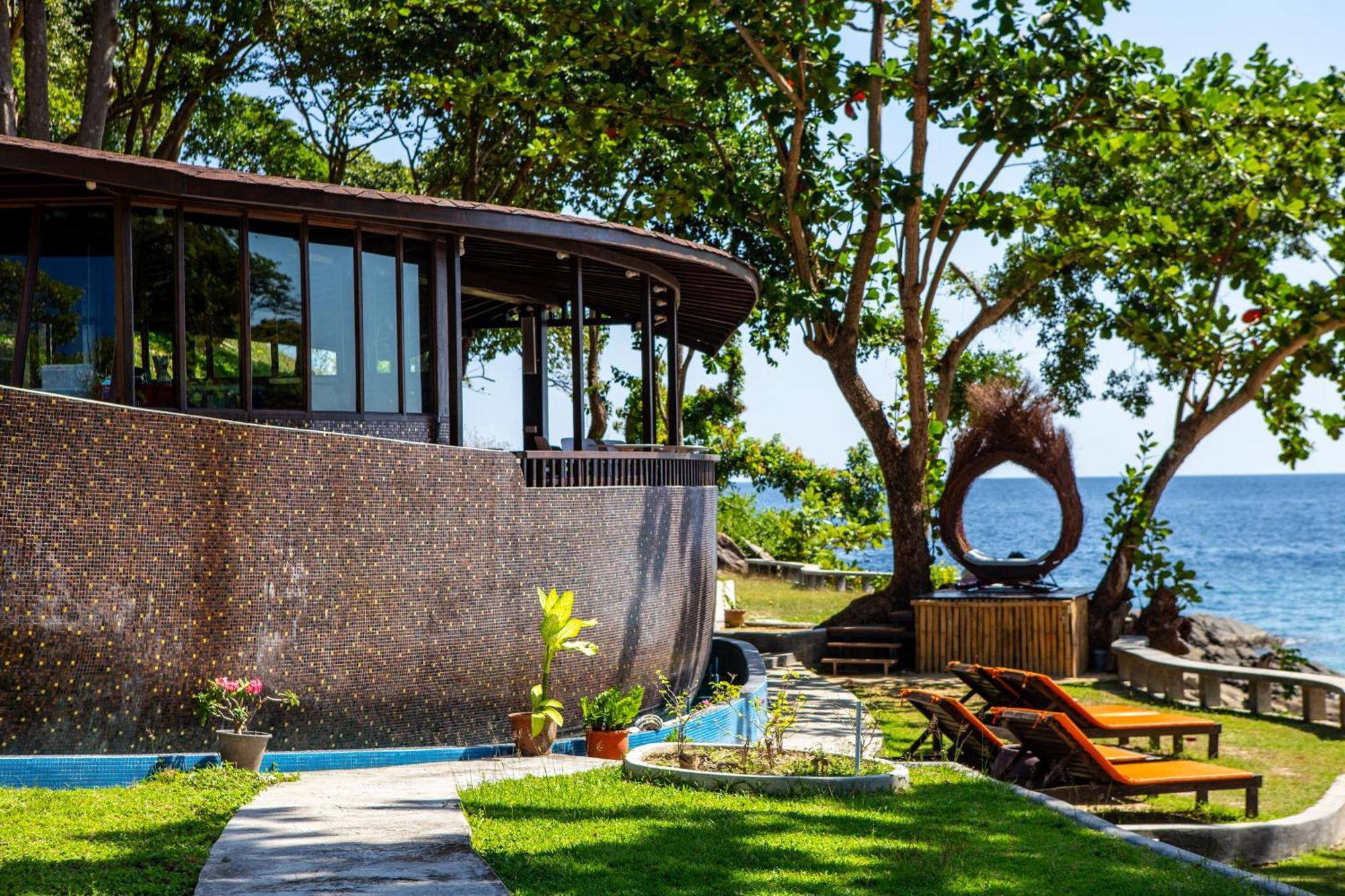 Ban Raya And Hotel Koh Racha Yai