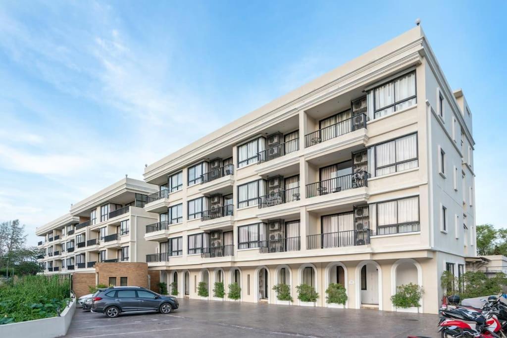 The 2bd Apartment