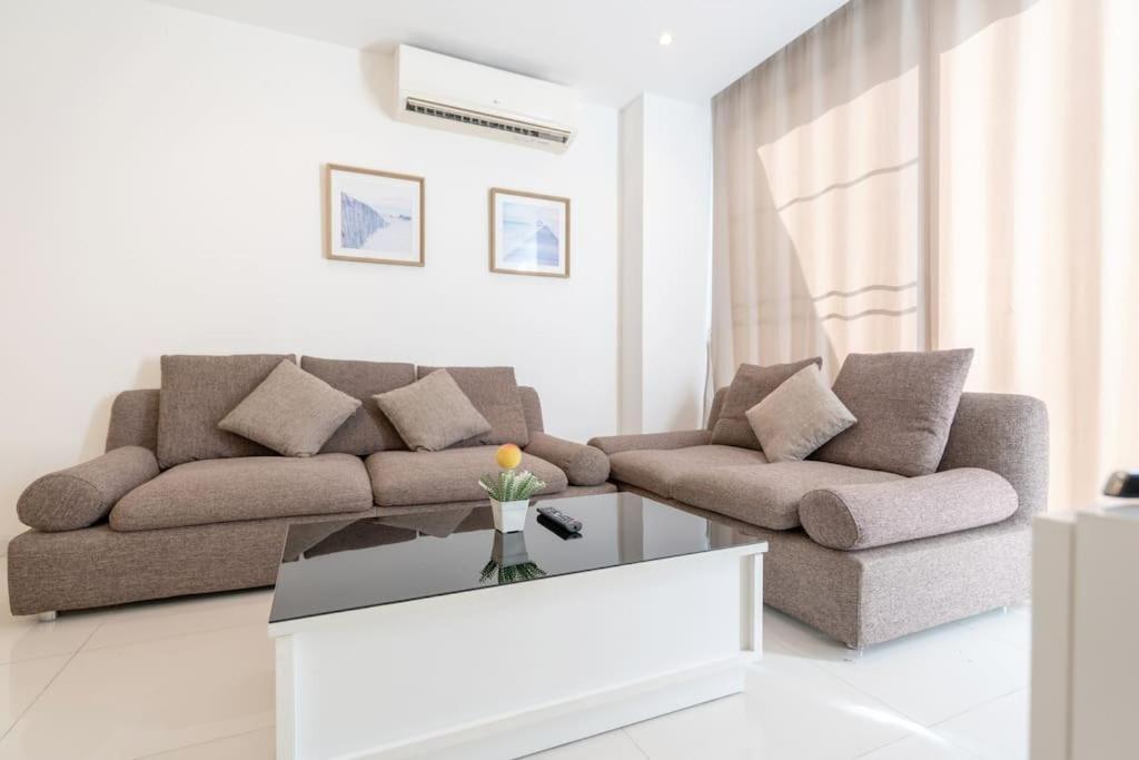 Apartment The 2bd Phuket