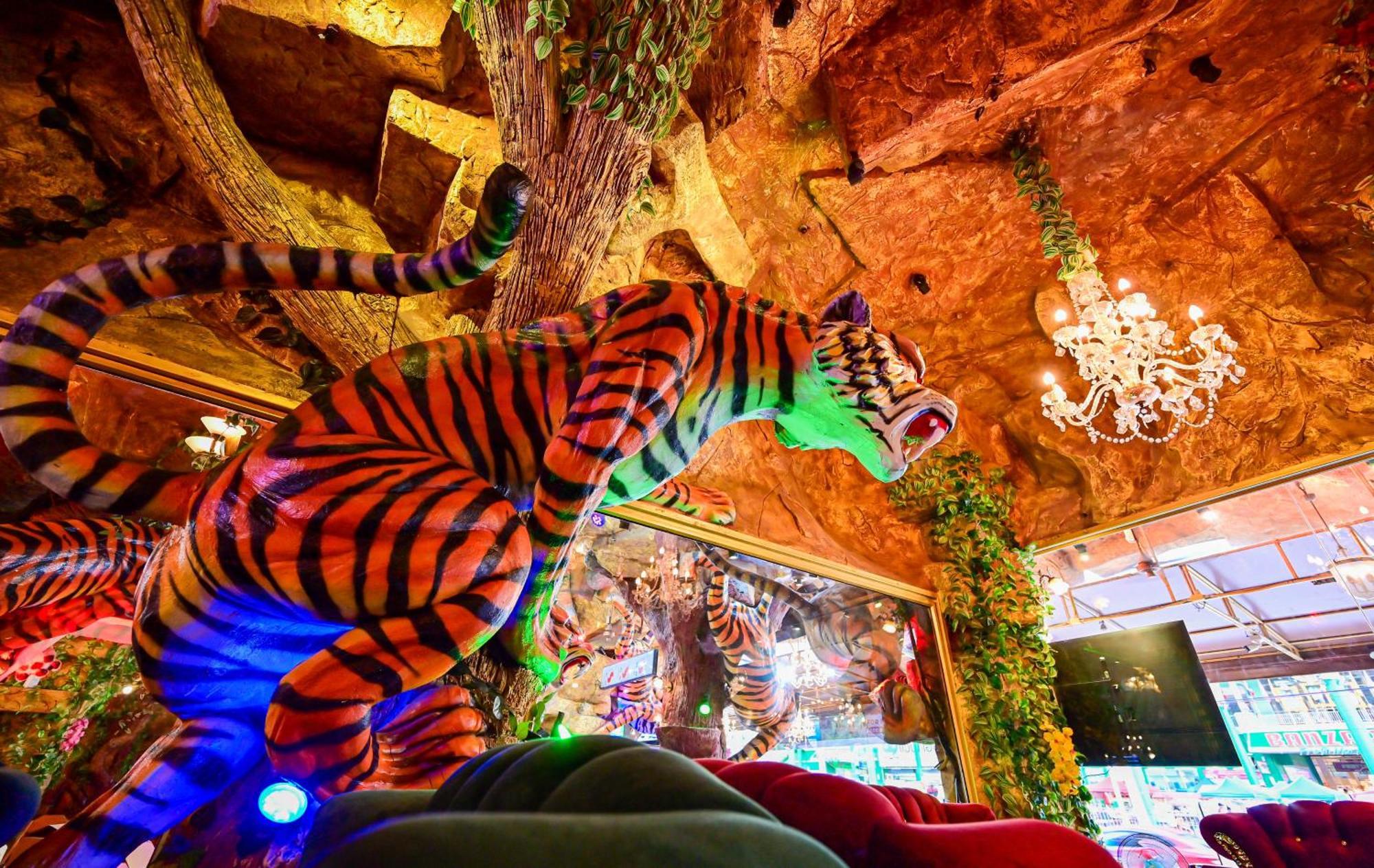 Tiger Complex Hotel Patong