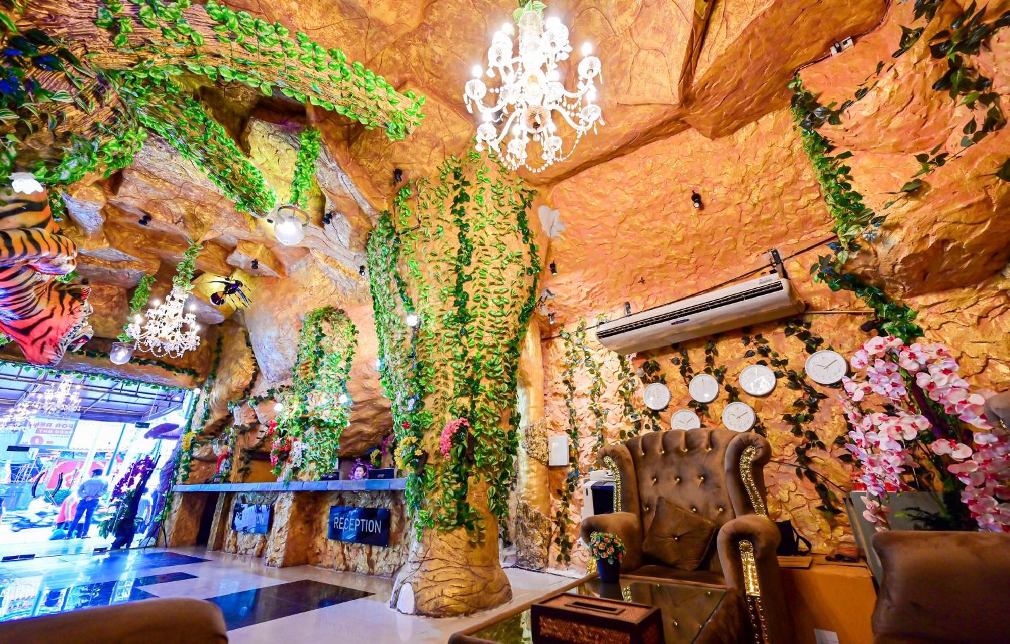 Hotel Tiger Complex 3*