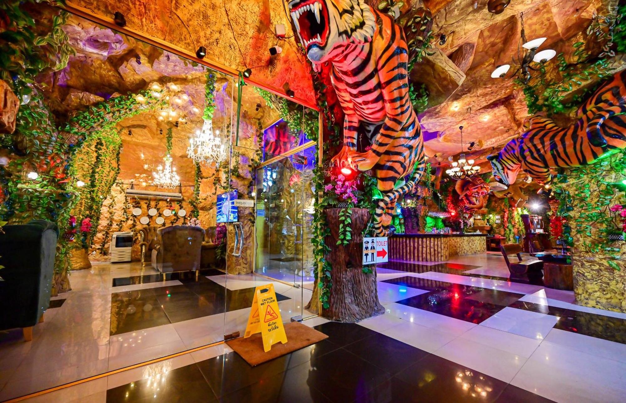 Tiger Complex 3*