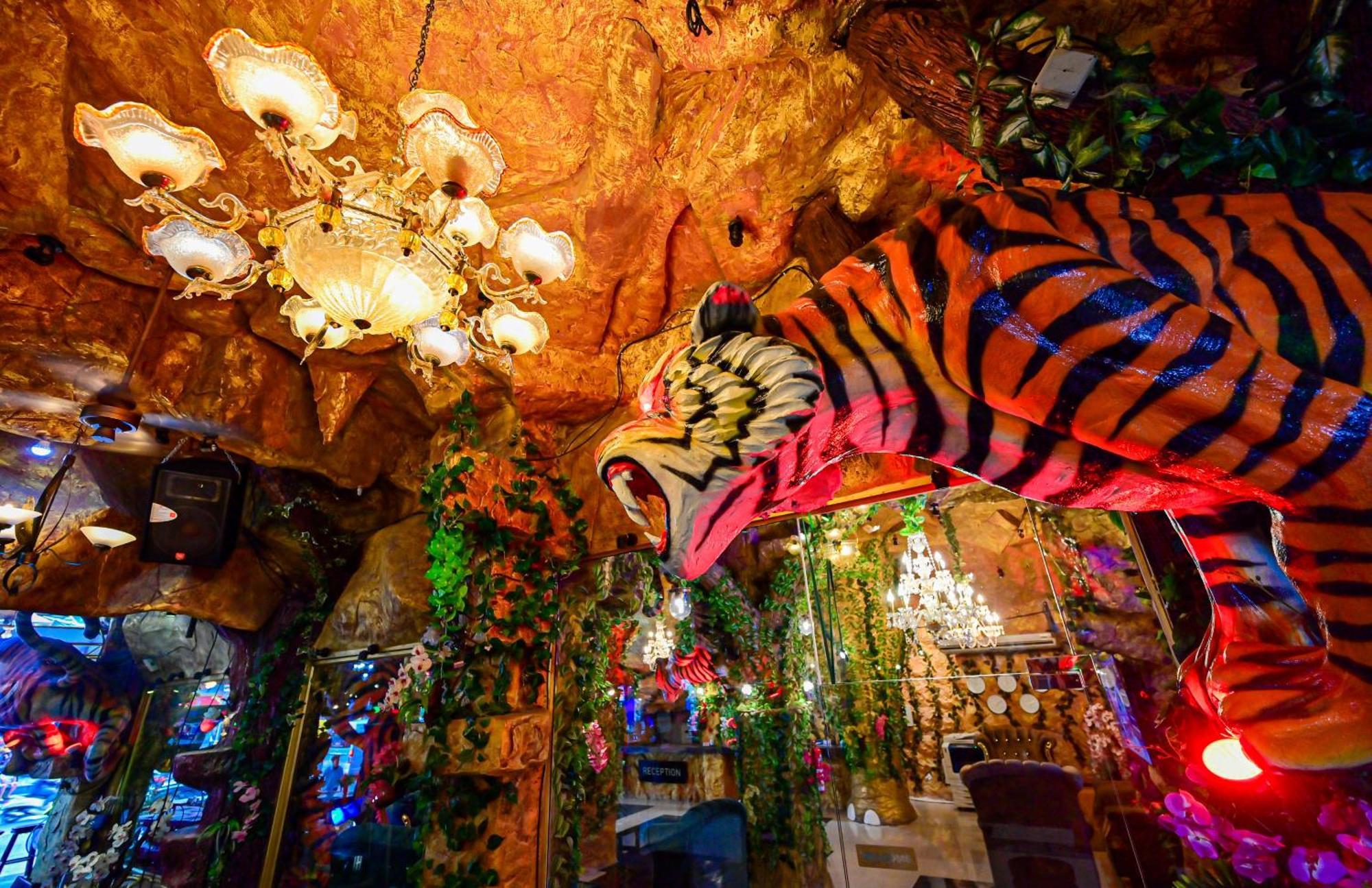 Tiger Complex Hotel Patong