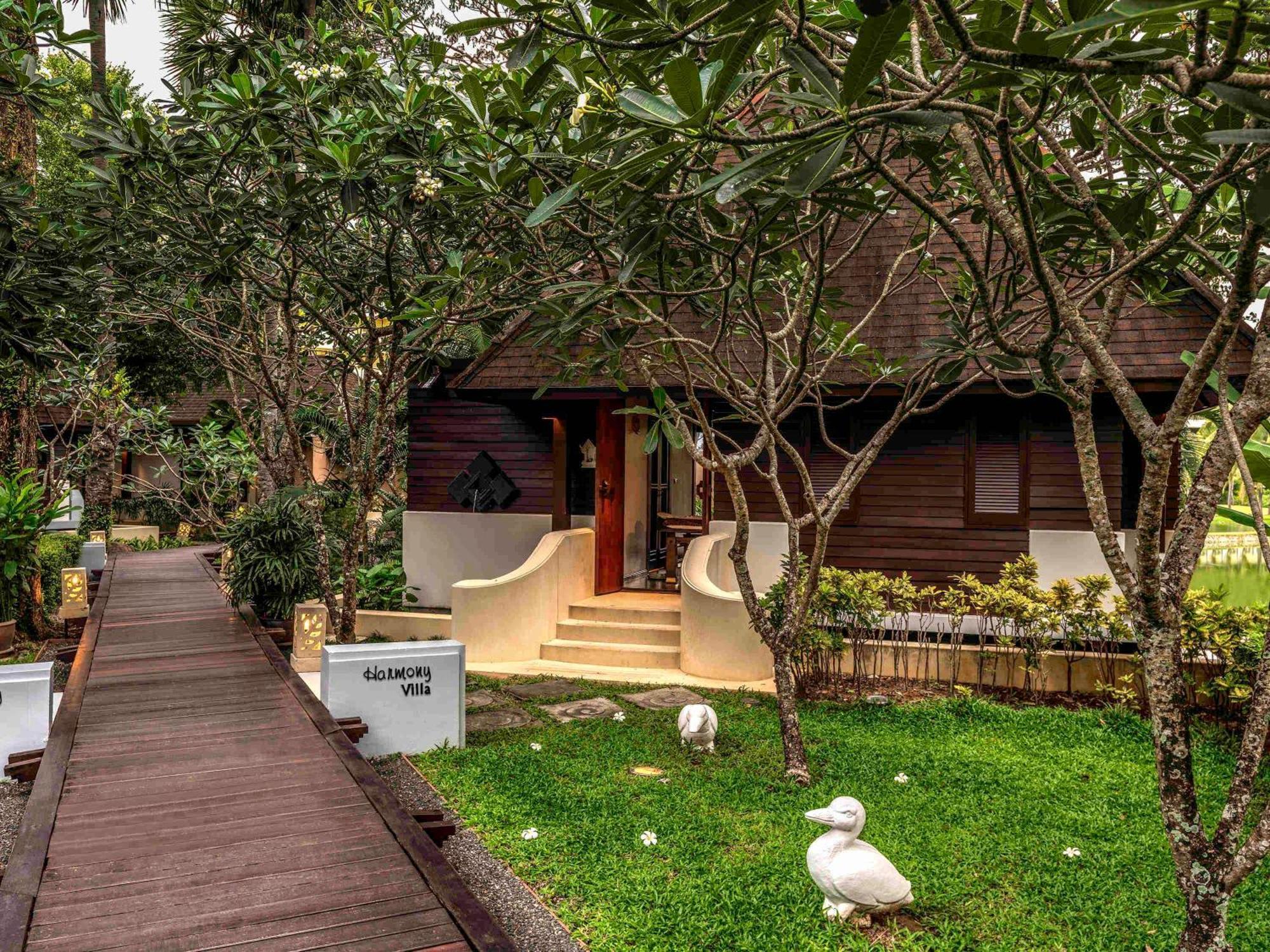 Resort Pullman Phuket Beach