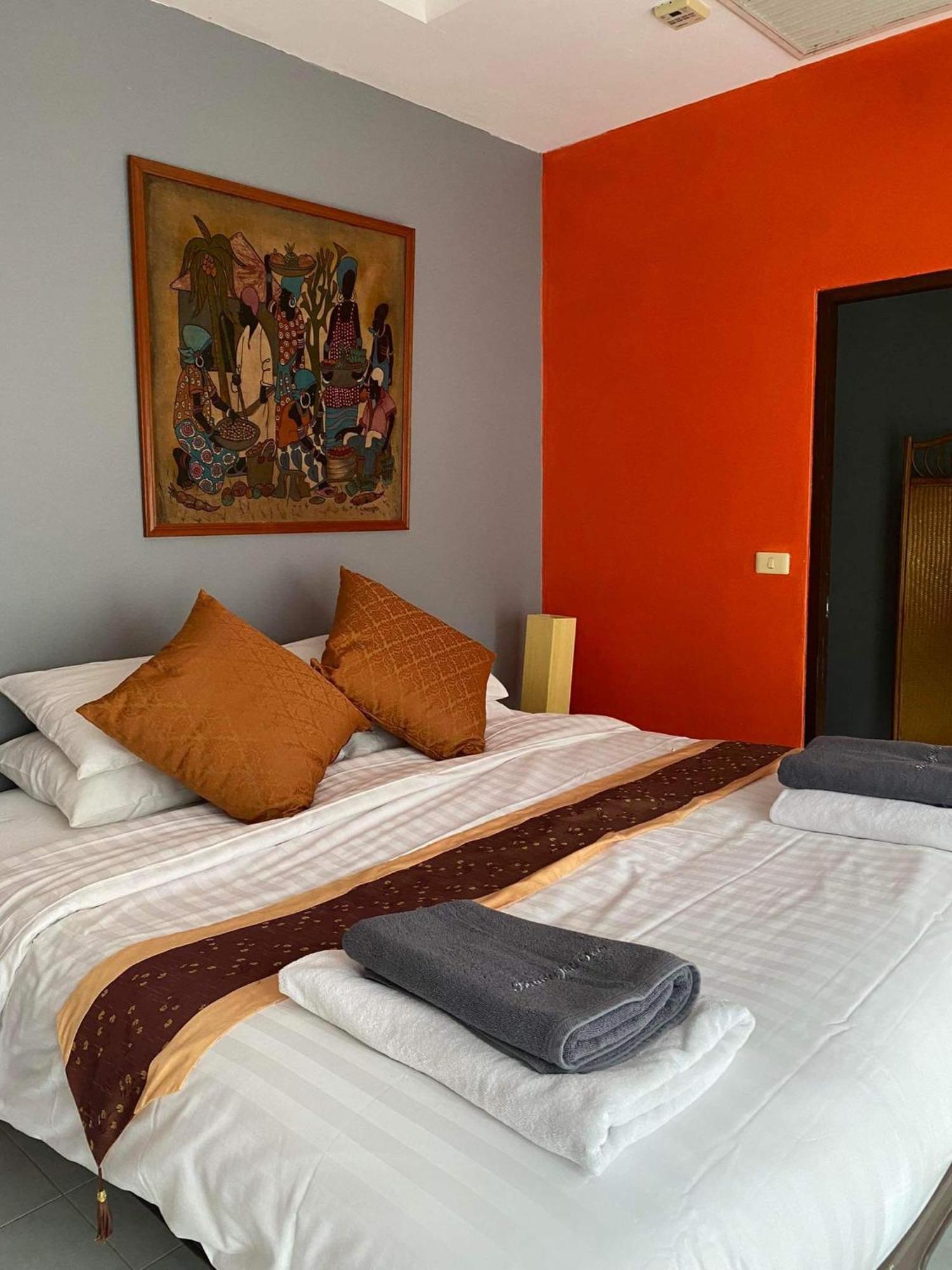 Bann Jai Dee Villa Nai Yang