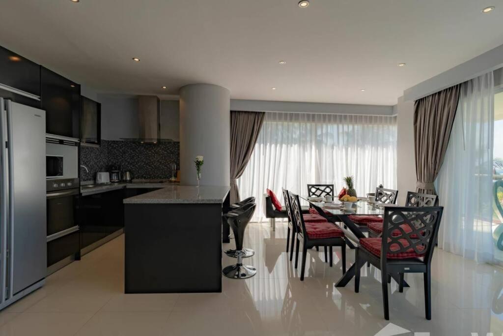 Villa Seaview Overlooking Karon Beach Spa3 Phuket