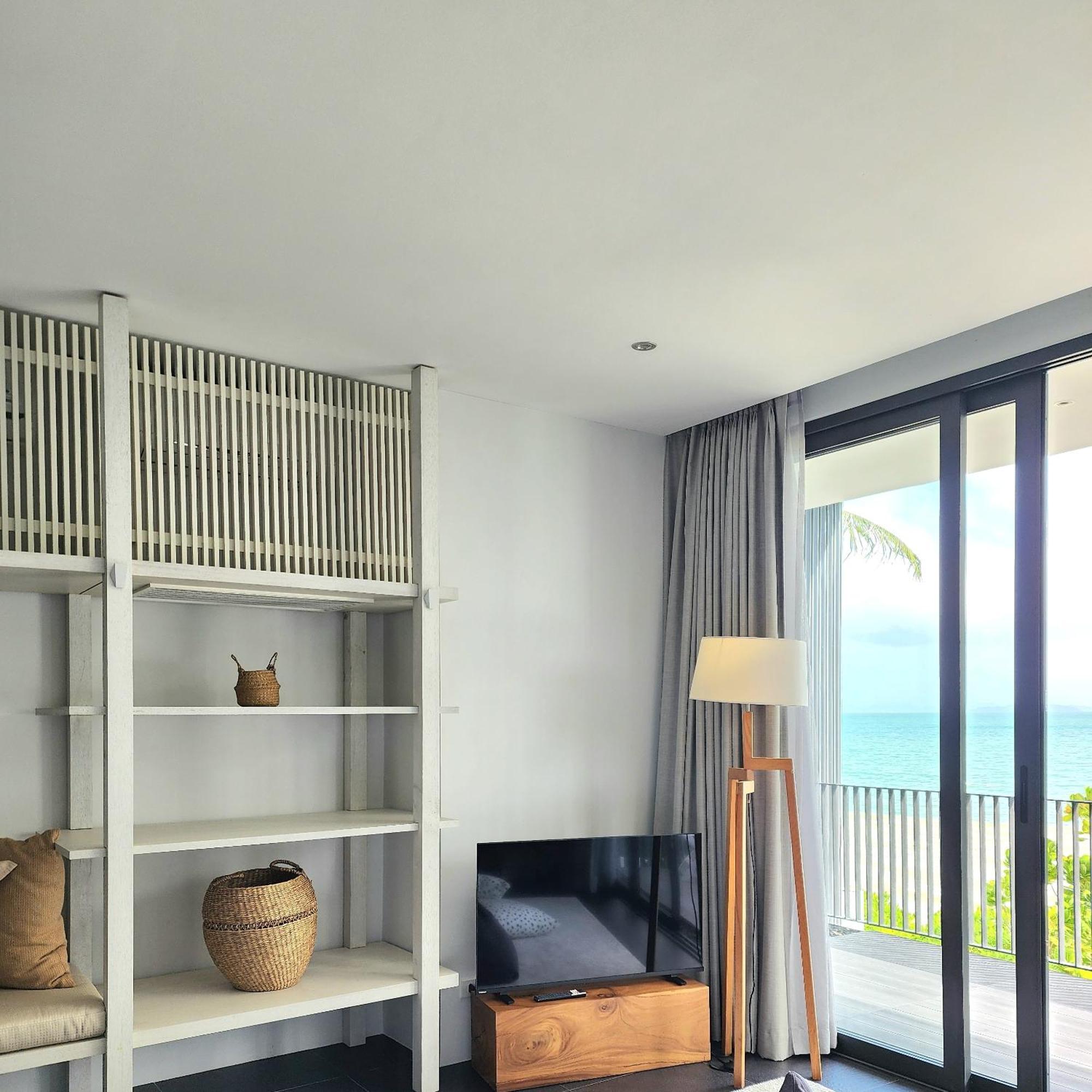 Luxury Beachfront 4 Bedroom Amana At Ta-ke A