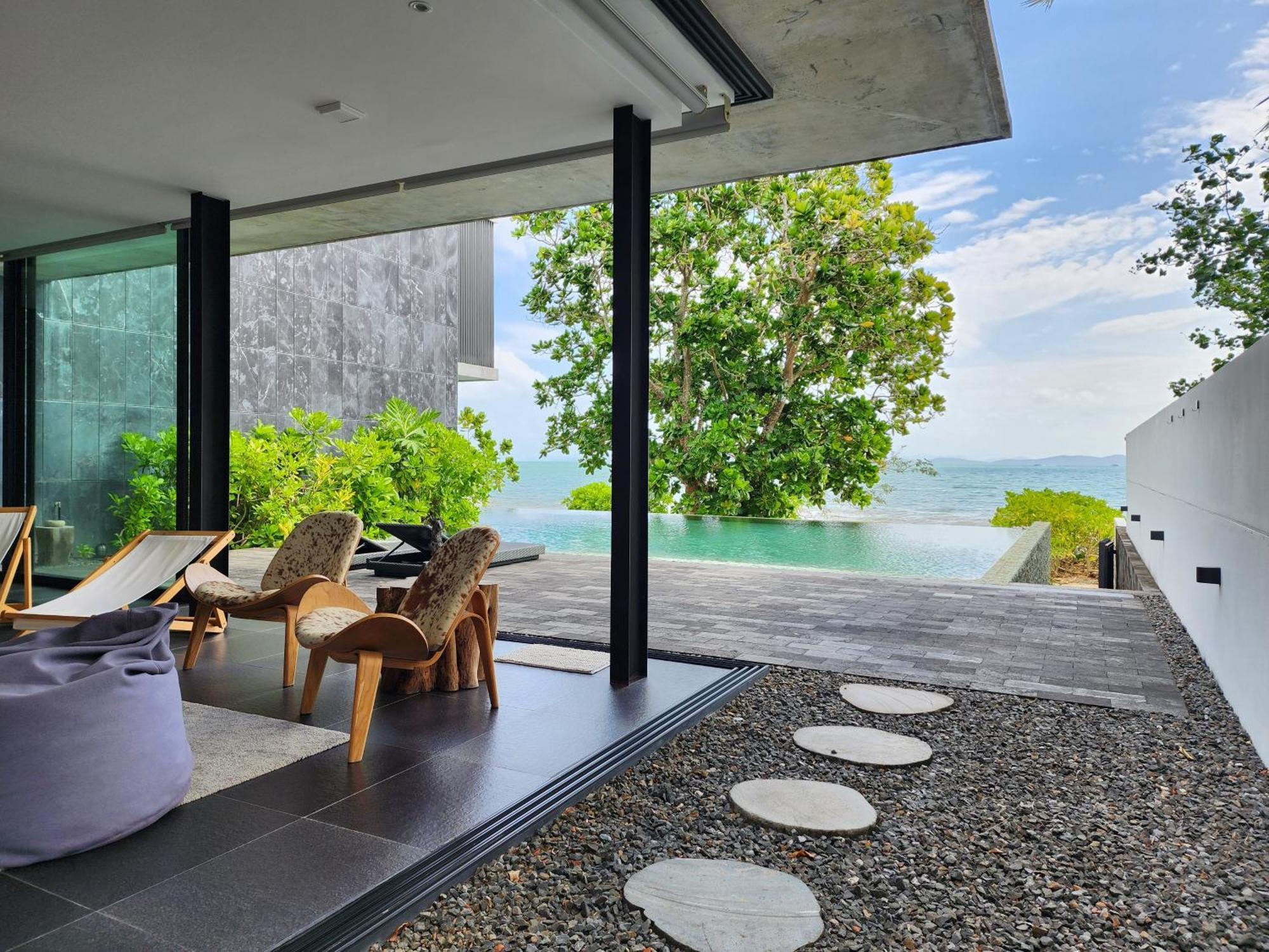 Villa Luxury Beachfront 4 Bedroom Amana At Ta-ke A Phuket