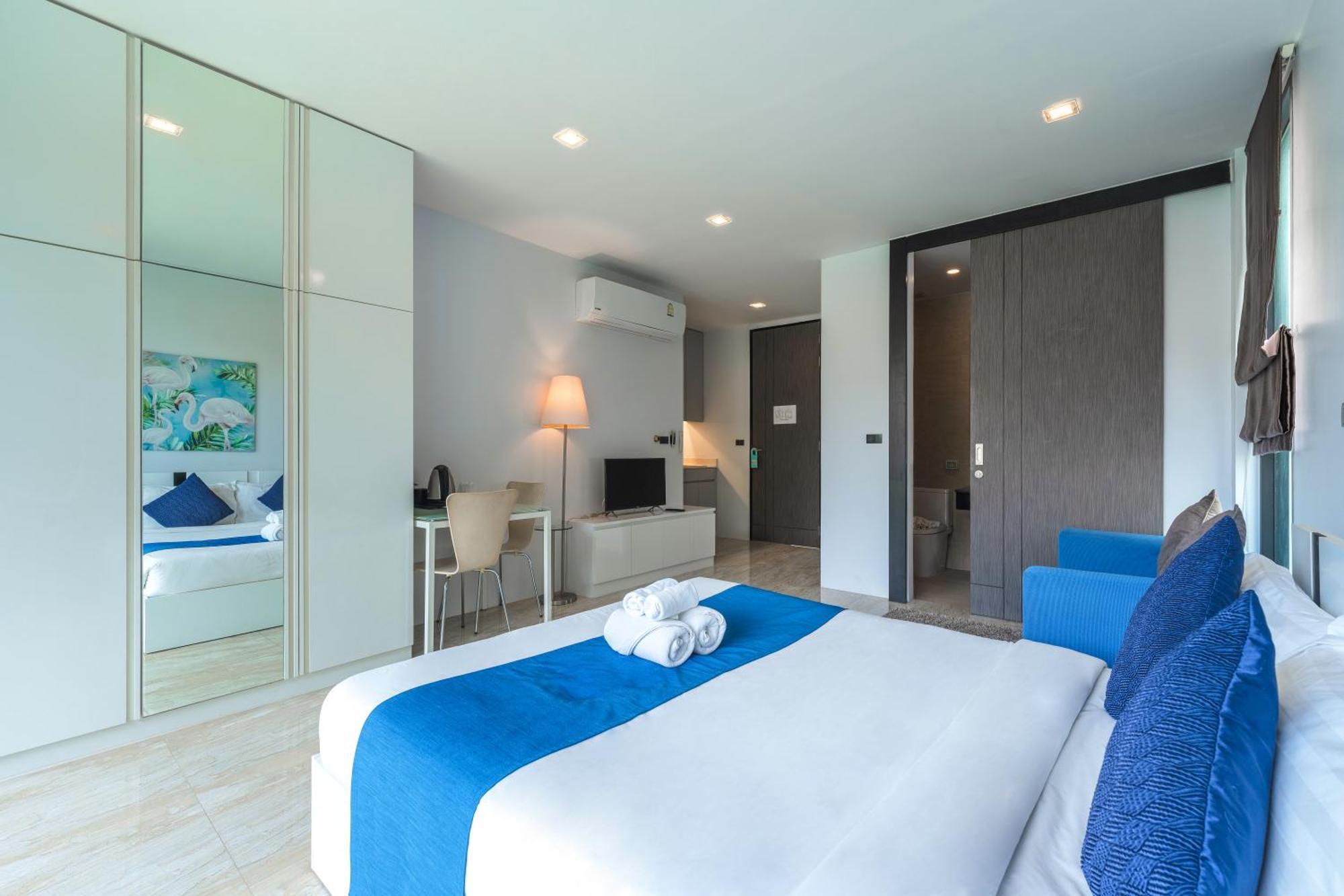 Vila 3-story Pool Katazhang Just 7 Min Walk To - Utk3
