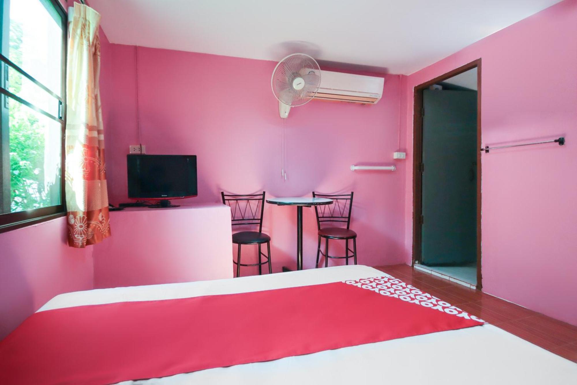 Oyo 1163 Eden Hotel