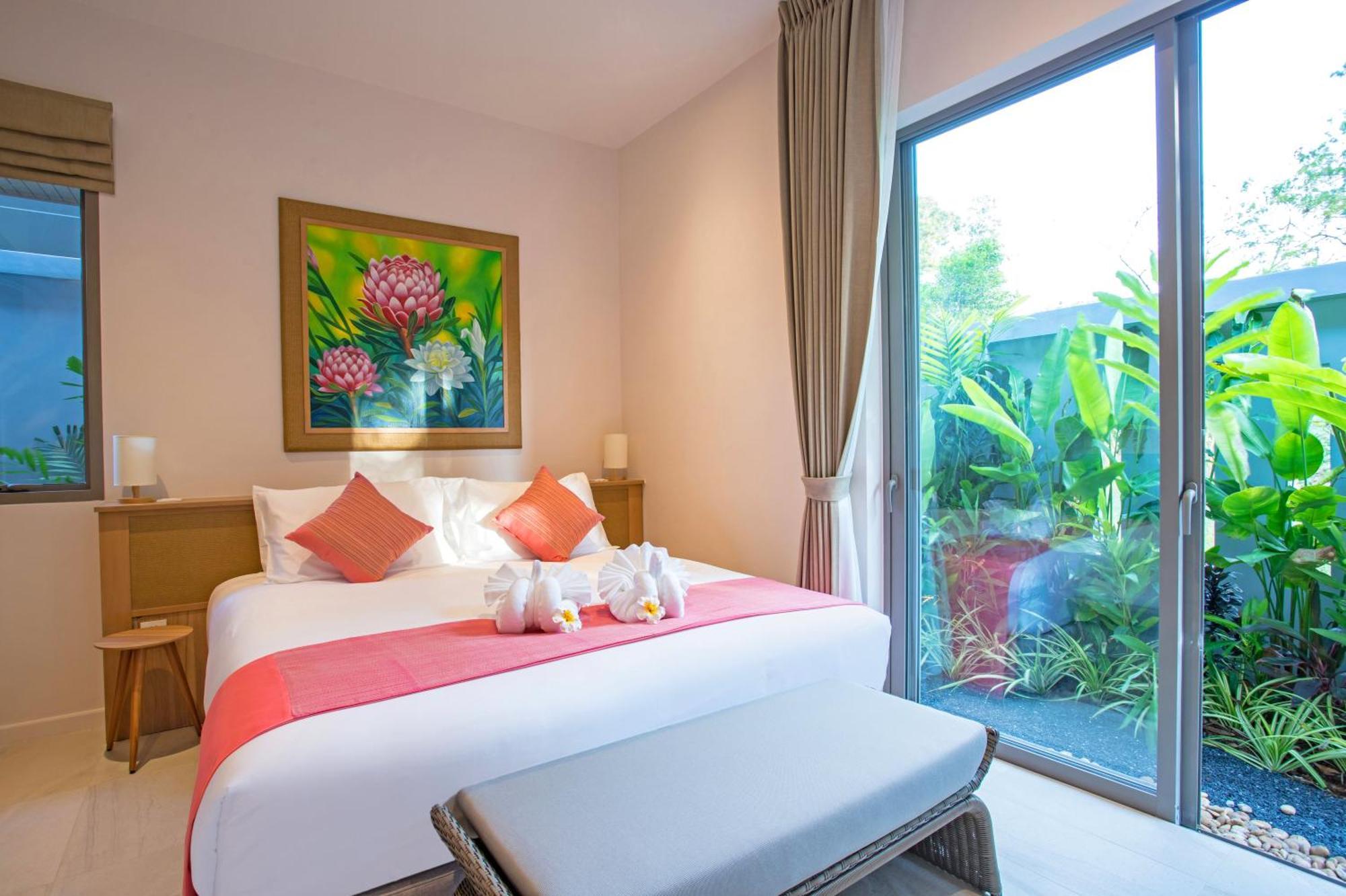 Boutique 2br Dalaa 2, Pure Water Pool, Kamala Beach