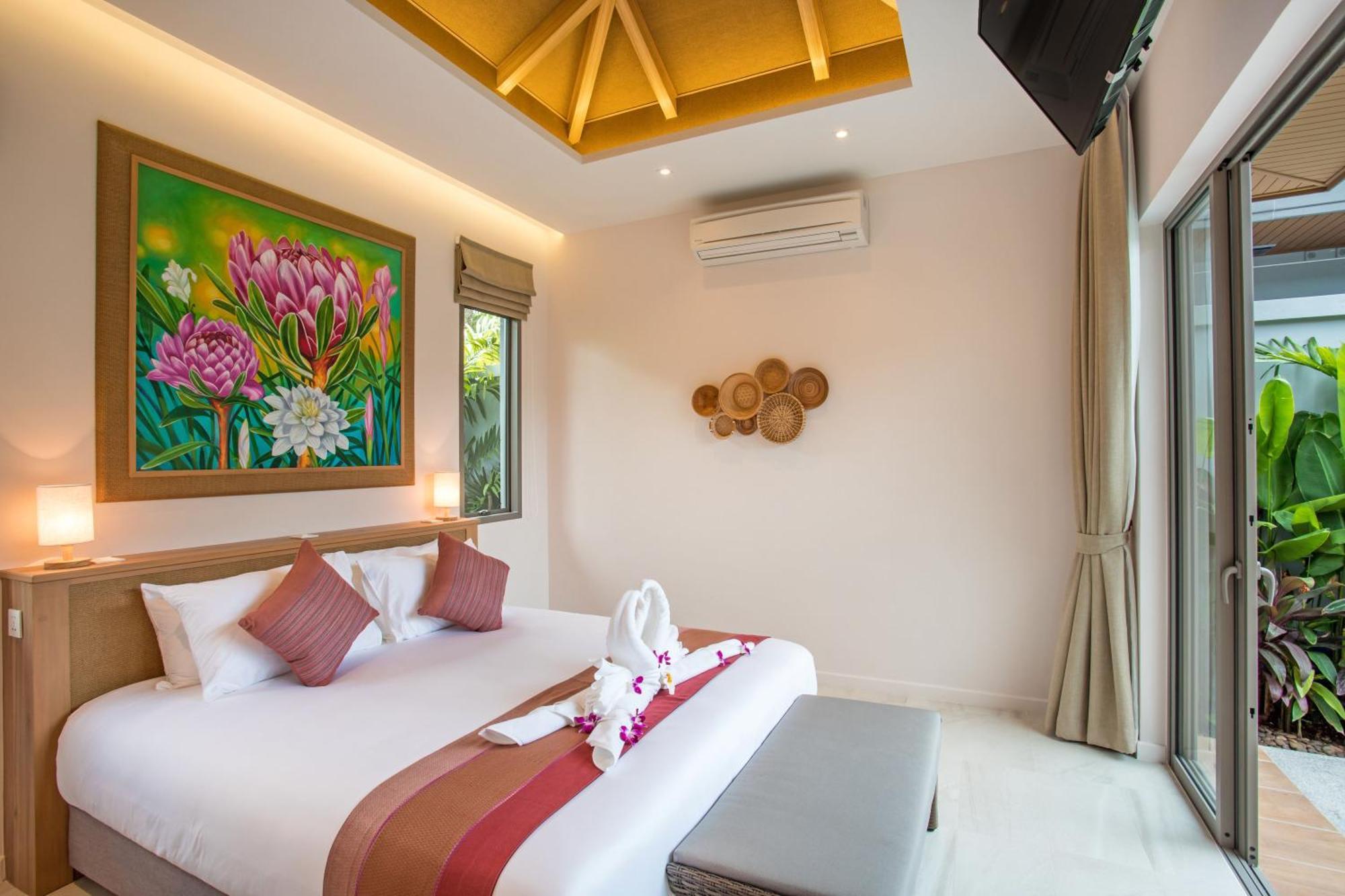 Villa Boutique 2br Dalaa 1, Chemical Free Pool, Gated Residence, Kamala Beach