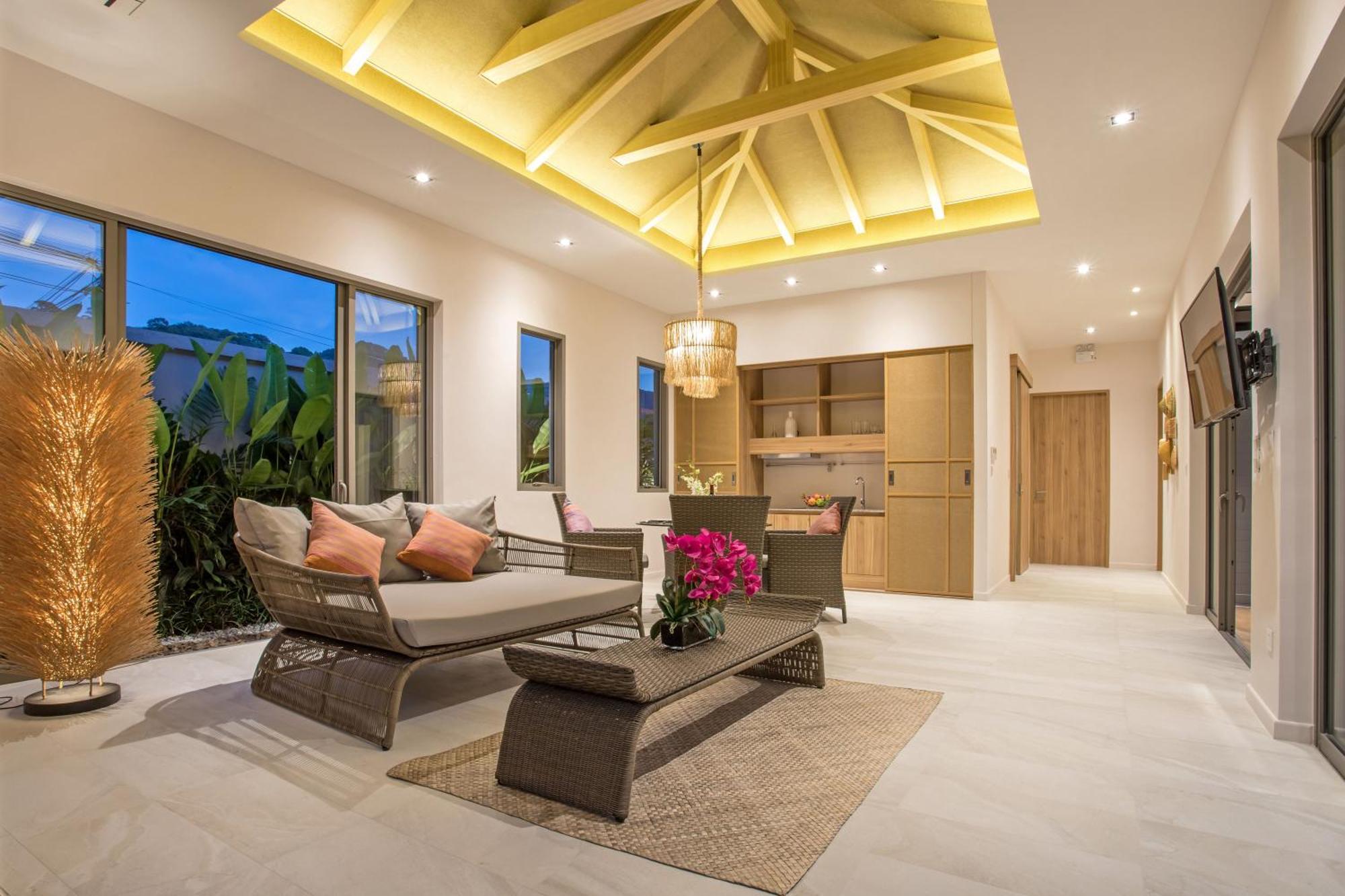Boutique 2br Dalaa 1, Chemical Free Pool, Gated Residence, Pousada Praia de Kamala