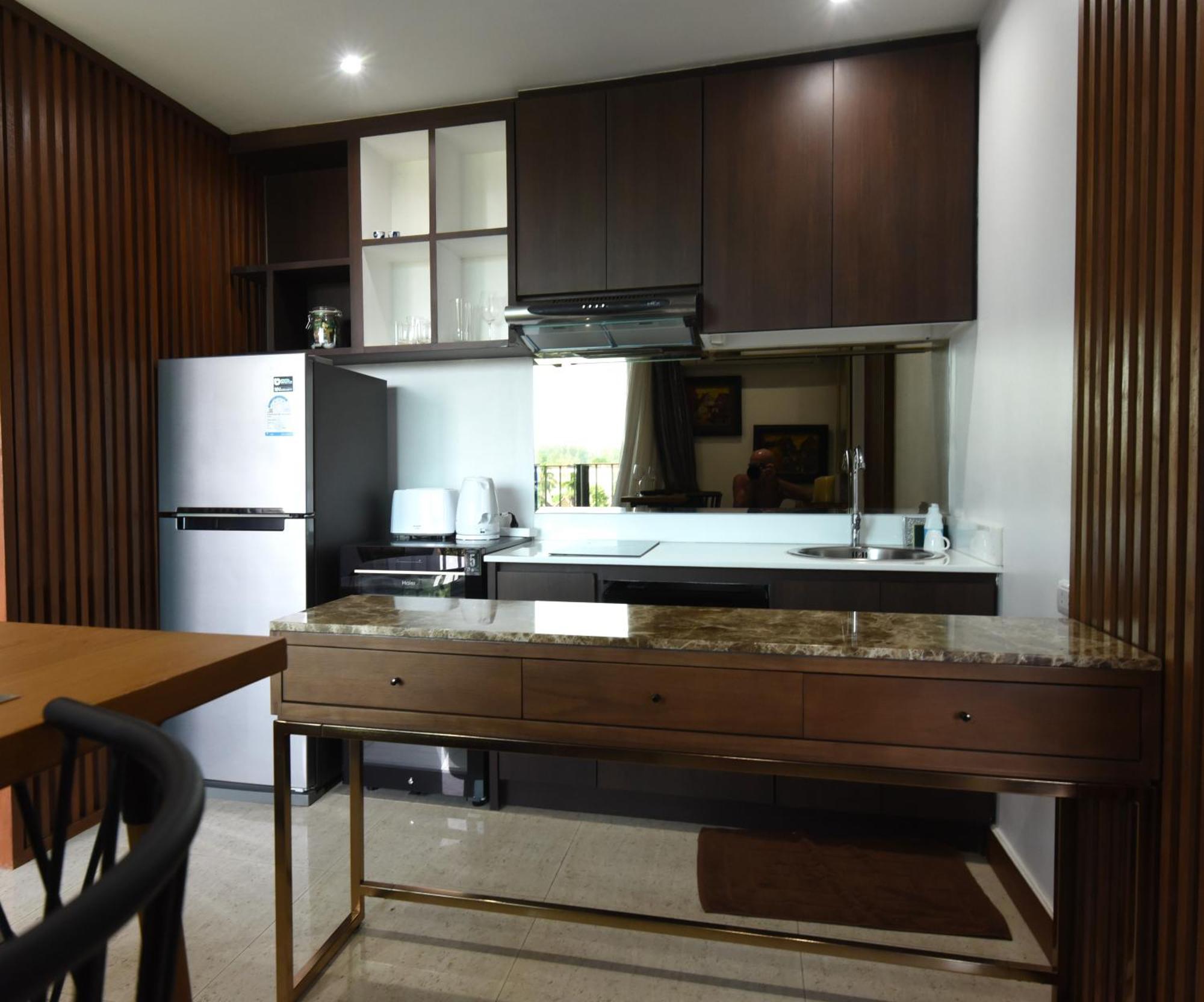 The Aristo 1 Surin Apartment