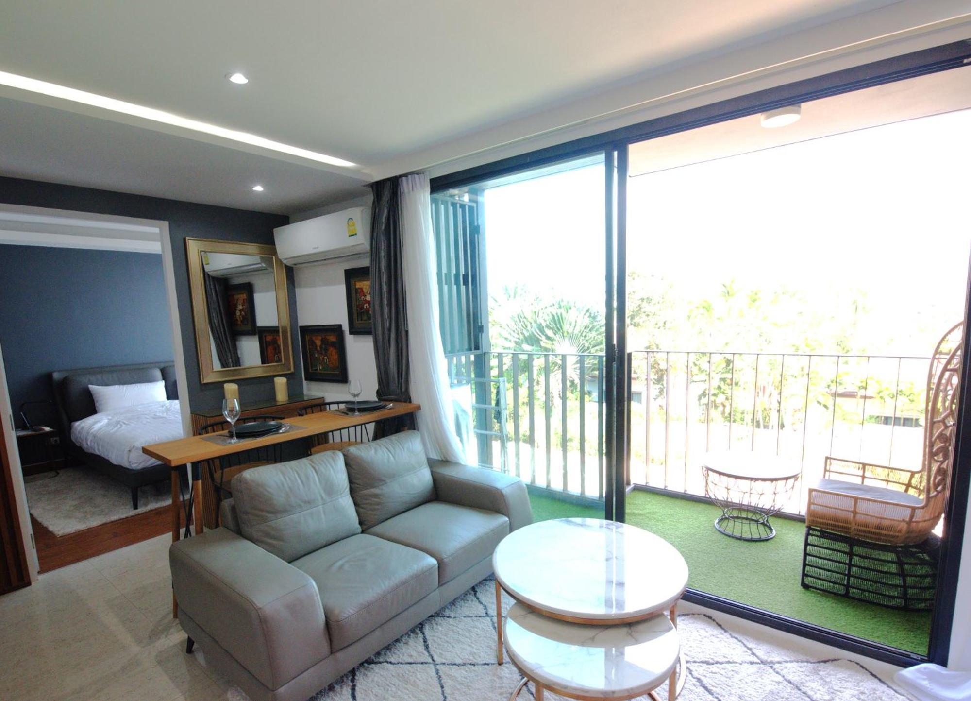 The Aristo 1 Surin Apartment *