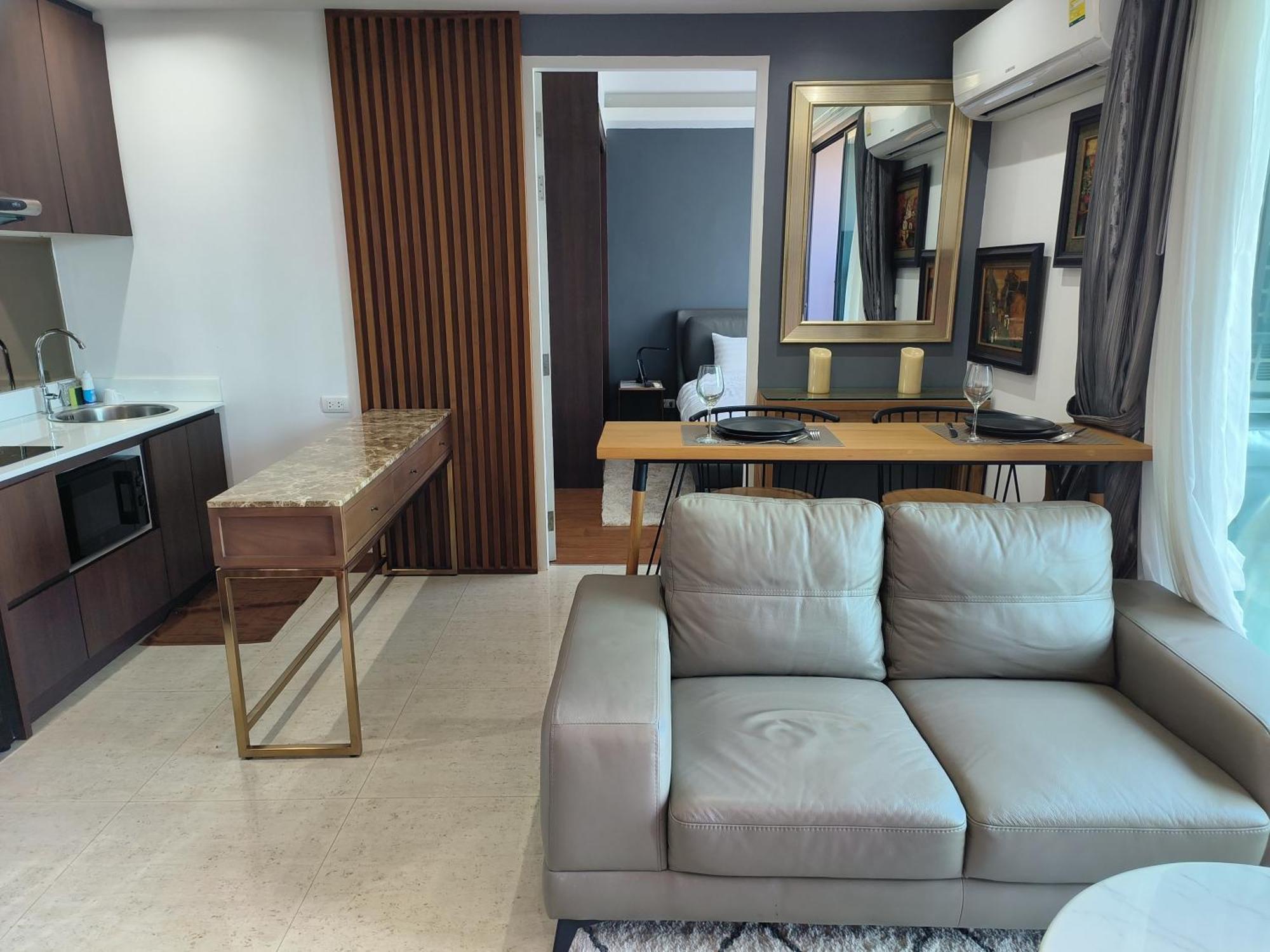 The Aristo 1 Surin Phuket