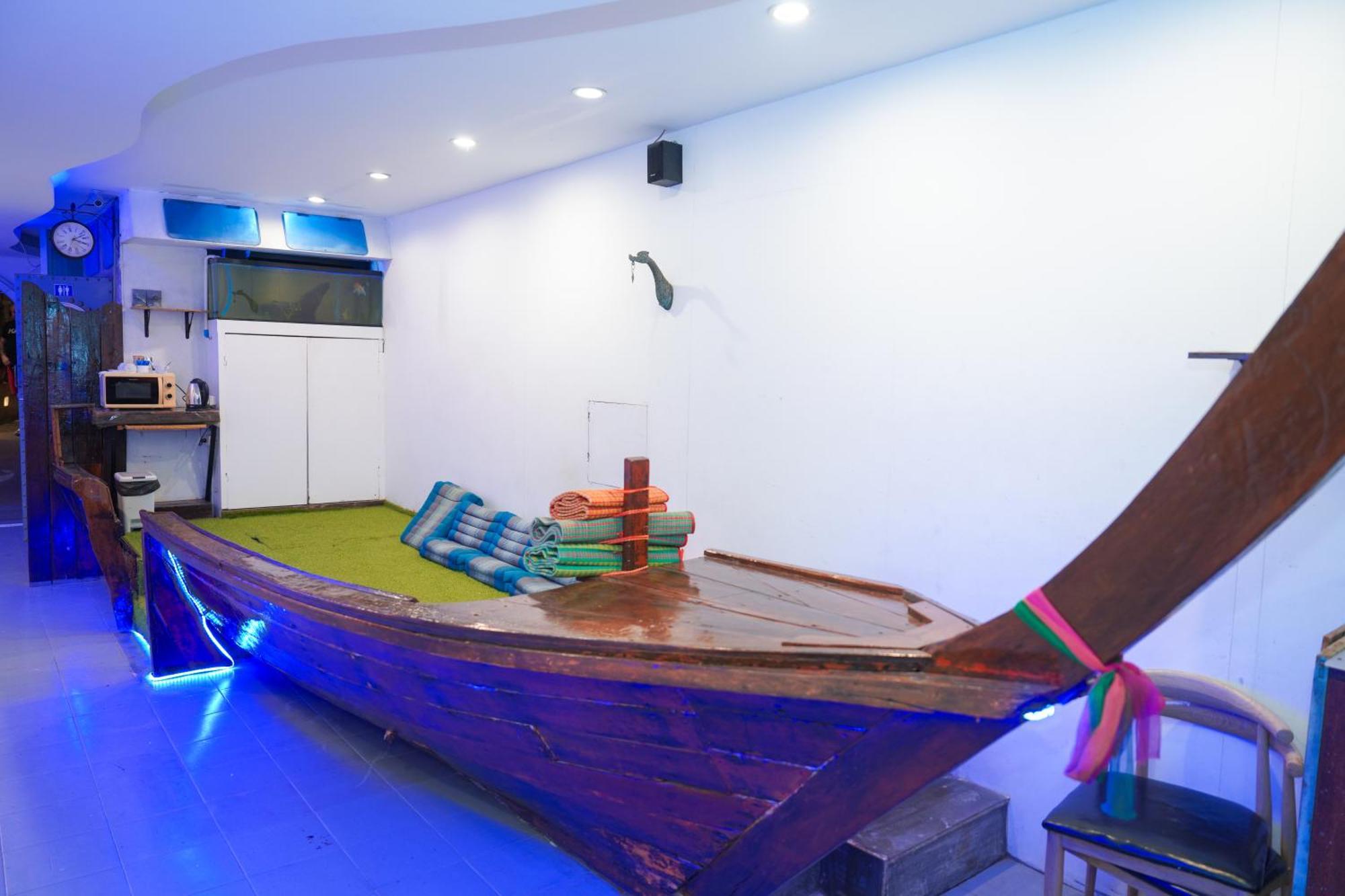Hostel Baan Backpacker