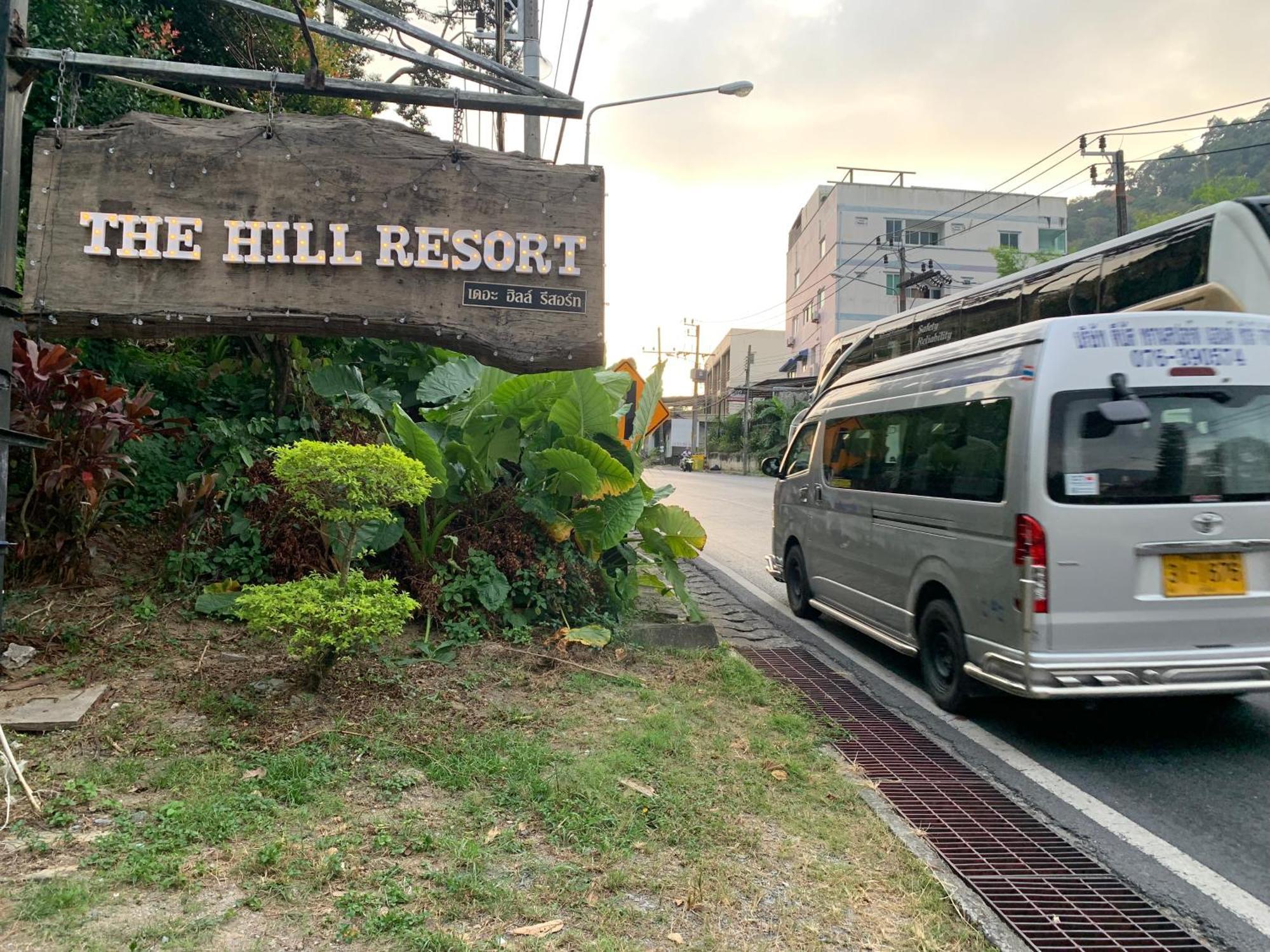 The Hill 芭东希尔酒店 *
