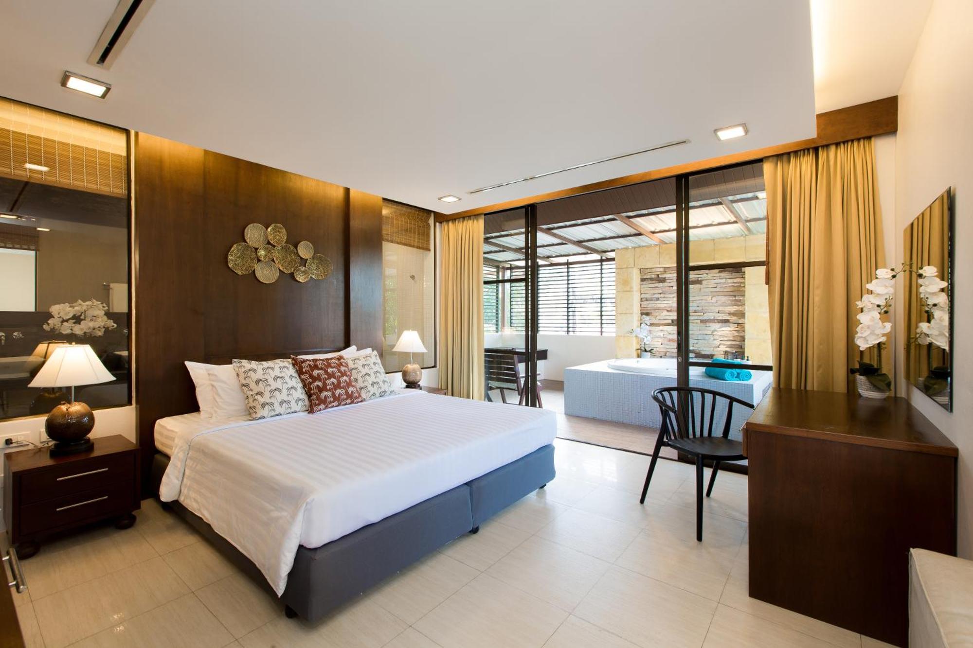 Coconut Village Phuket - Sha Extra Resort 4*