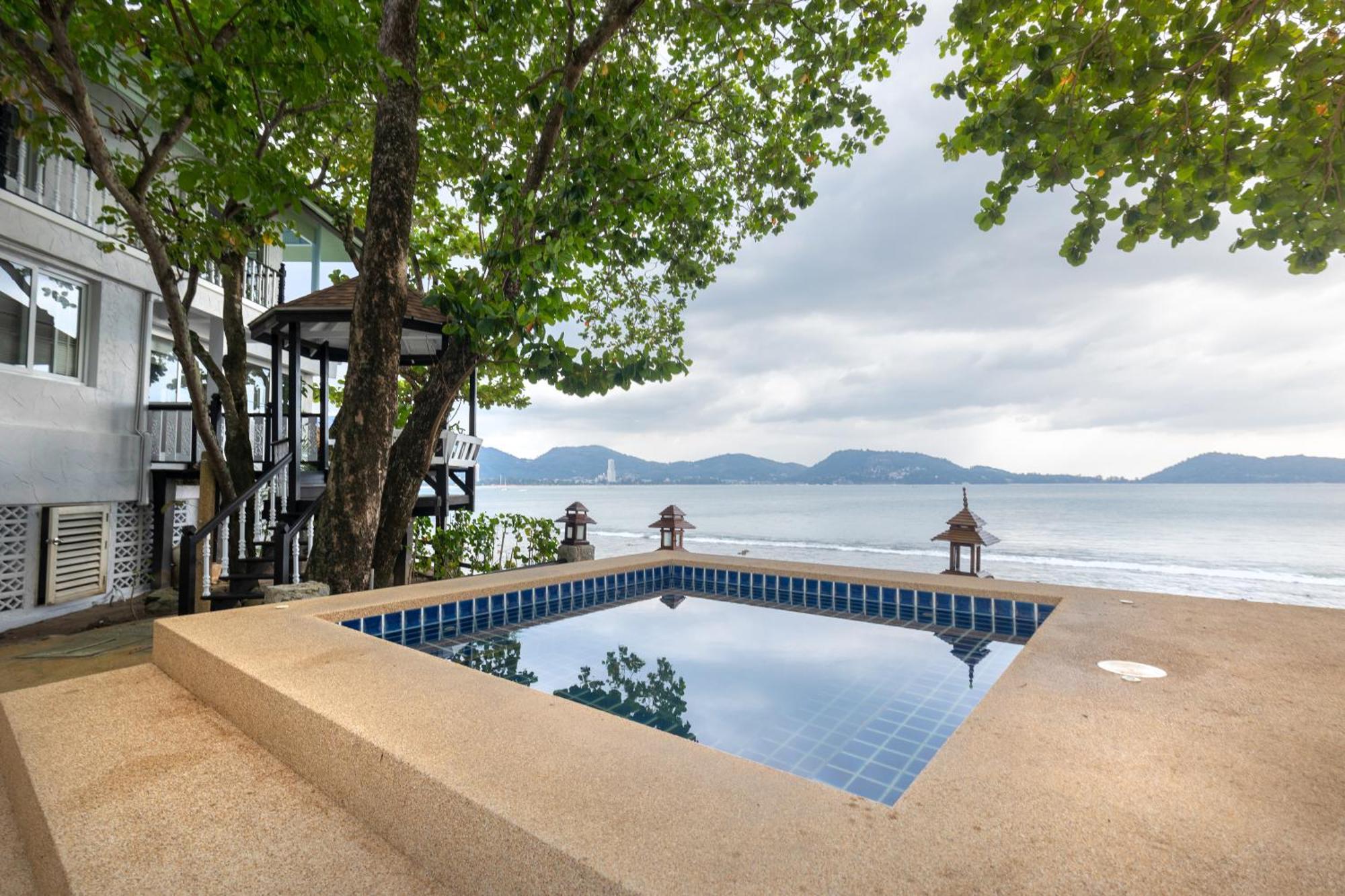 Front Kalim Villa *