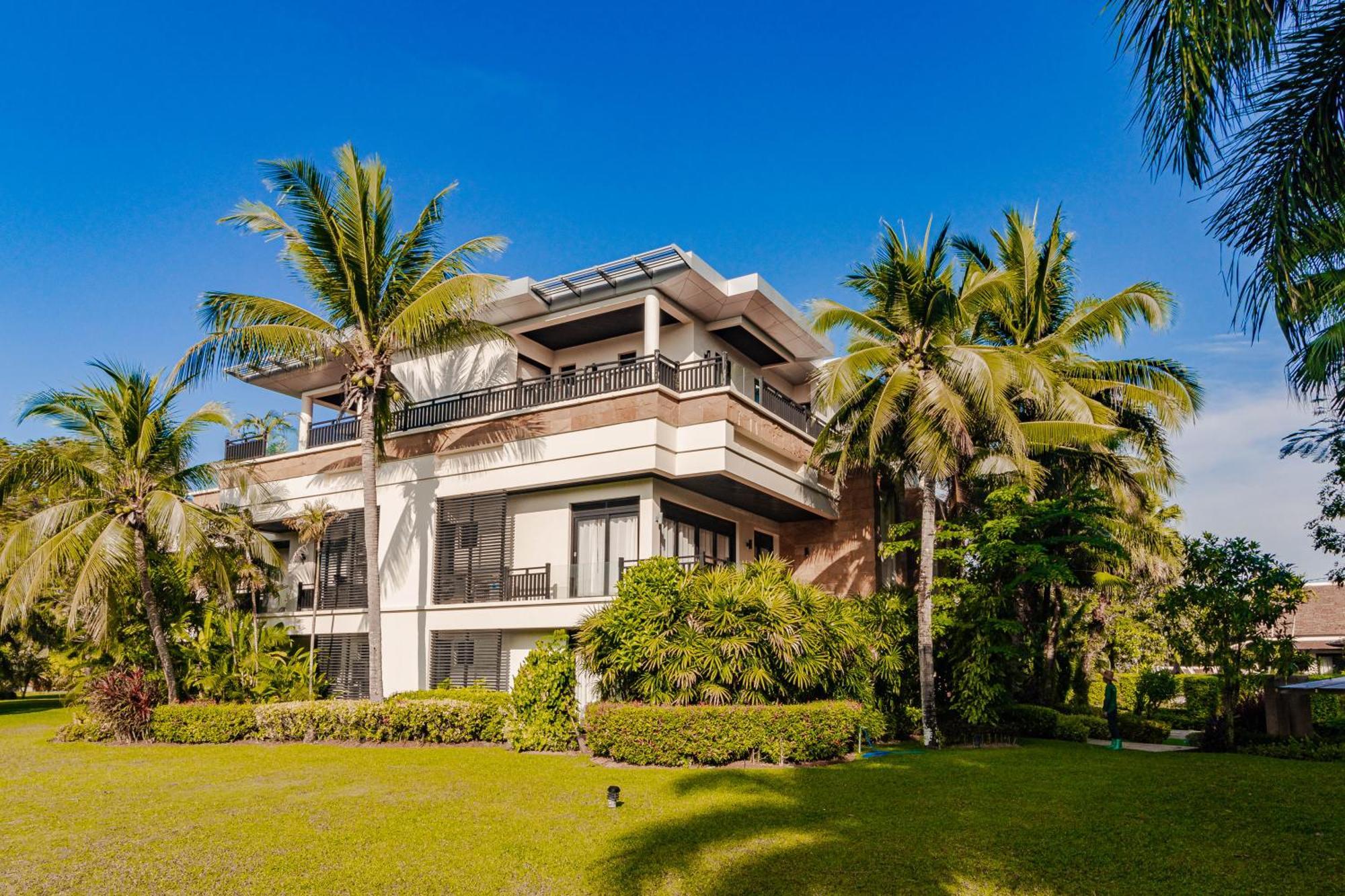 3br Family In Laguna — 100m Walk From Apartment *