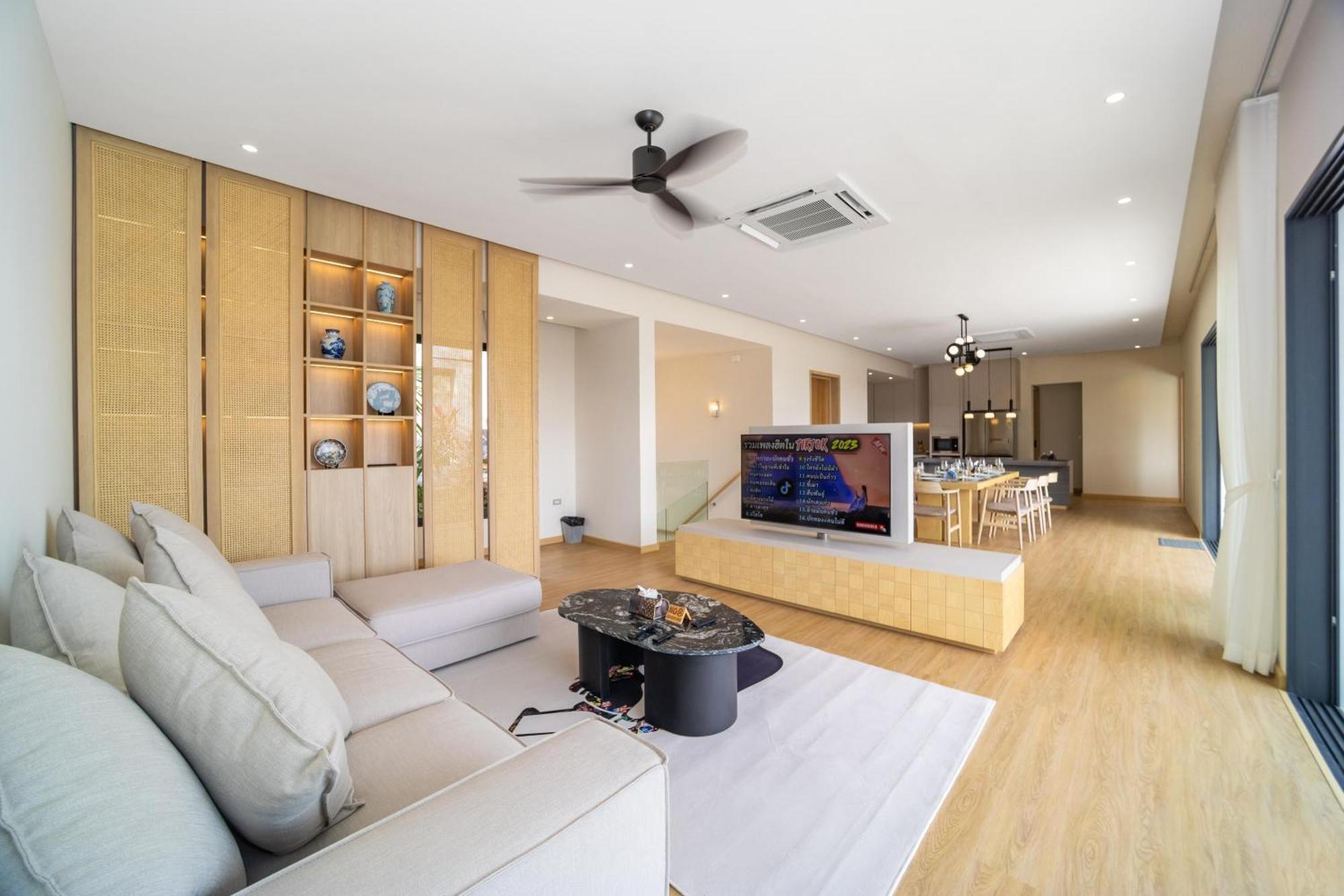 The Salin Seaview Villa *