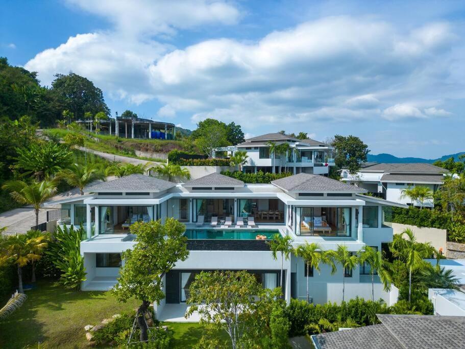The Salin Seaview Villa Ban Kata