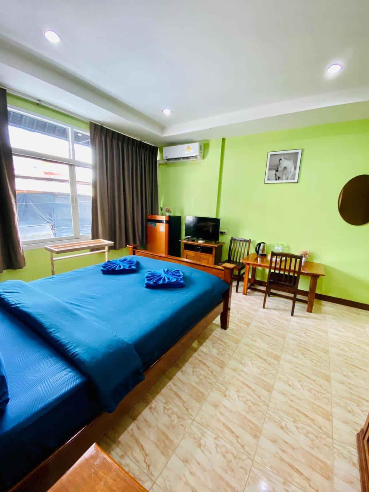 Hotel Bt Kata Beach (Phuket)