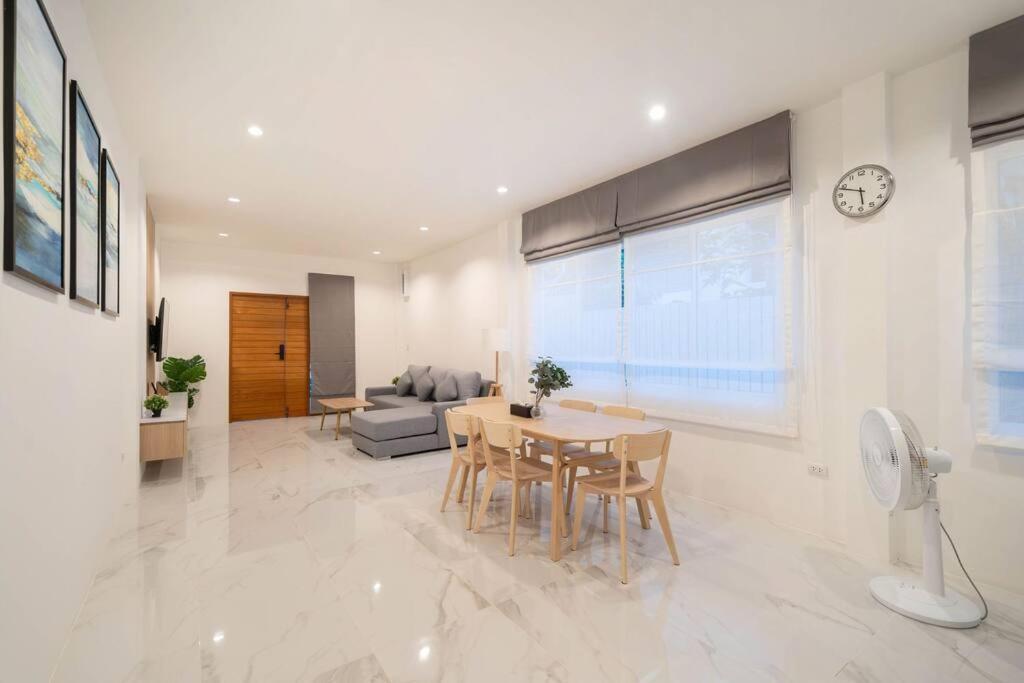 2br Townhome 300m Walk To Fully Equipped * Pantai Kata