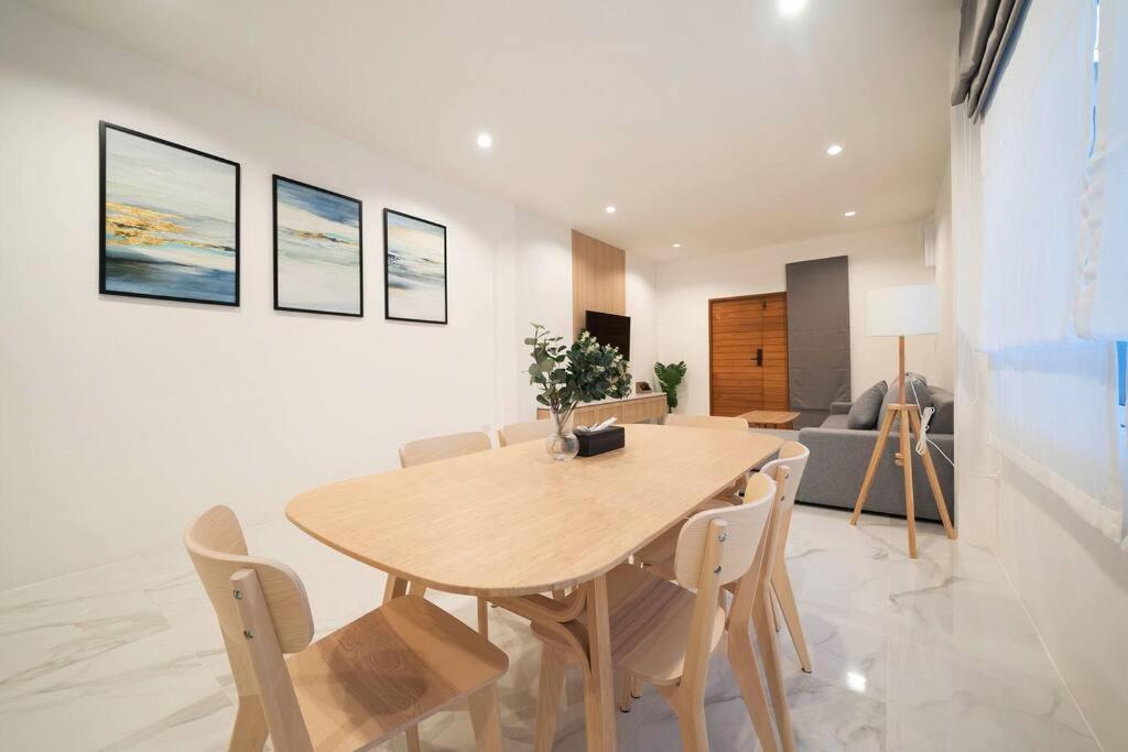 Pangsapuri 2br Townhome 300m Walk To Fully Equipped Pantai Kata