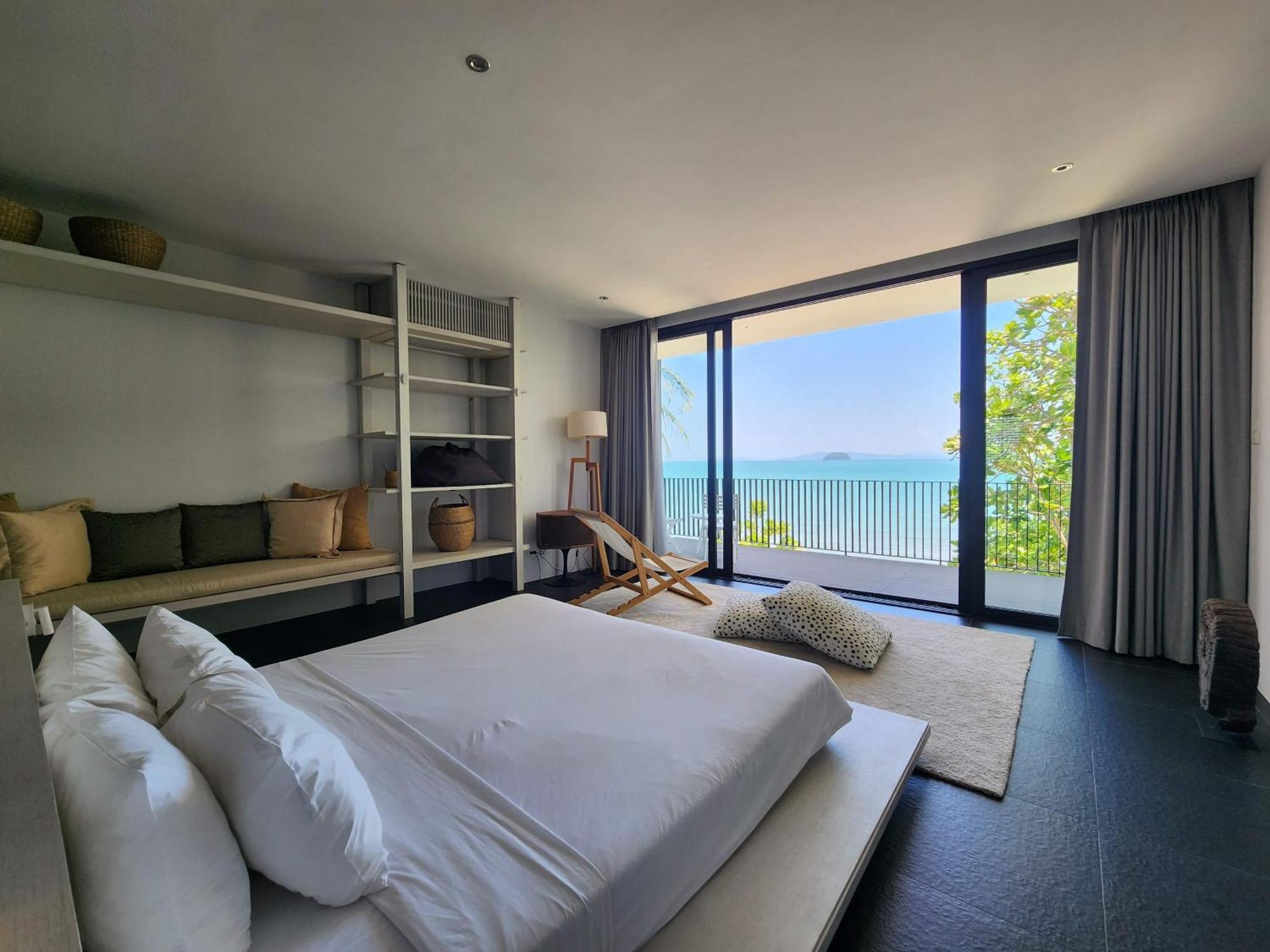 Luxury Beachfront 4 Bedroom Amana At Ta-ke A Phuket