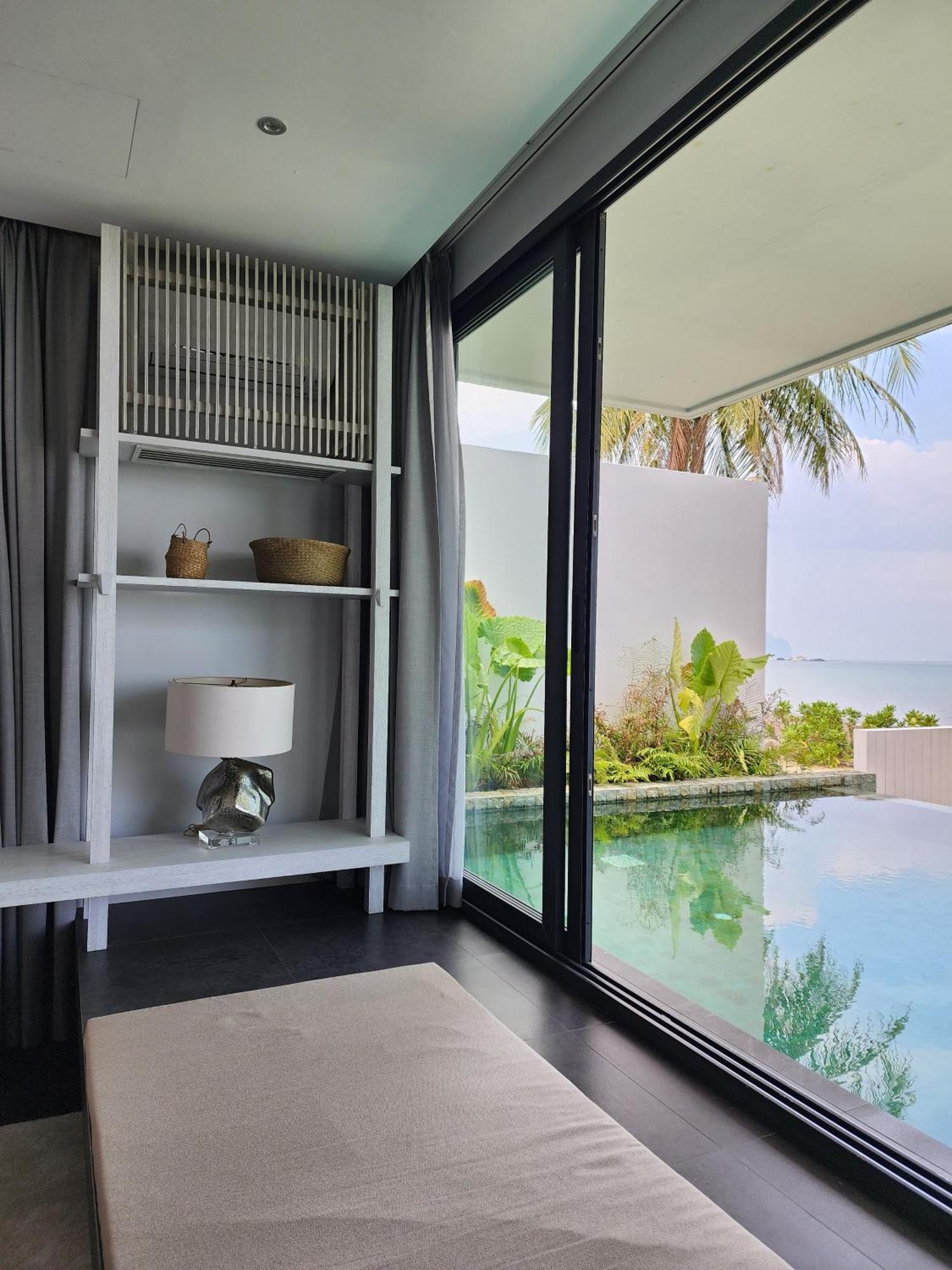 Villa Luxury Beachfront 4 Bedroom Amana At Ta-ke A Phuket