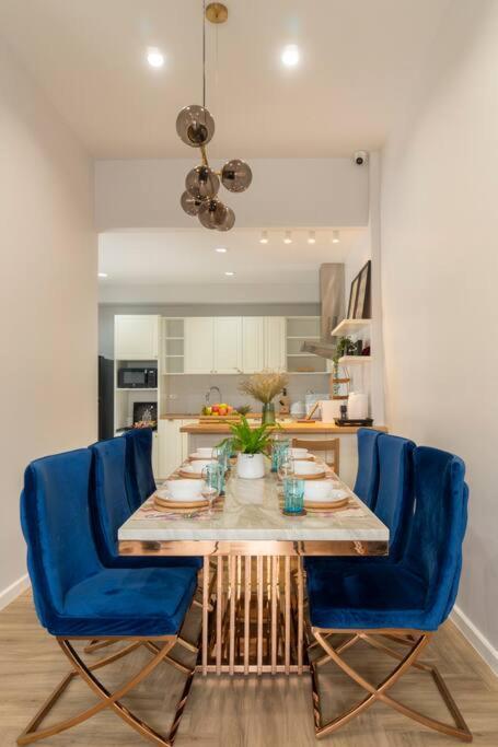 Naka Cozy House In Phuket *